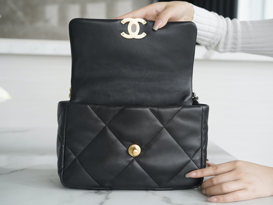 [TOP] CHANEL 19 Bag Small 26cm - Black & Gold Buckle