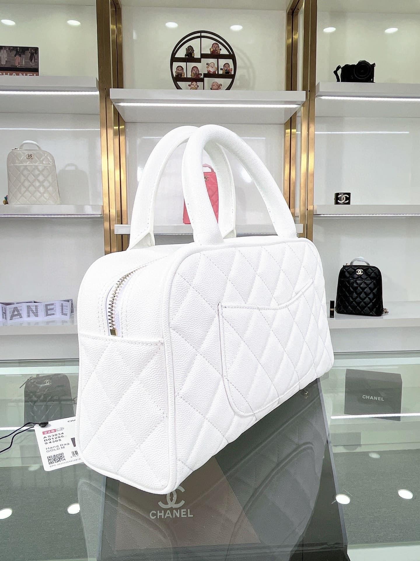[TOP] CHANEL Bowler Mini Bag - White