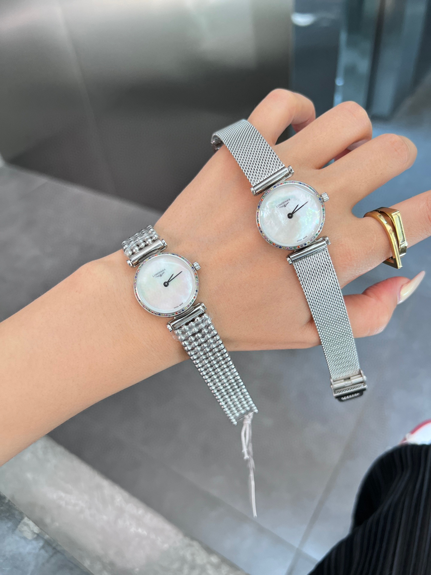 [TOP] LONGINES Colourful Diamonds Lady Watch - 2 Colors