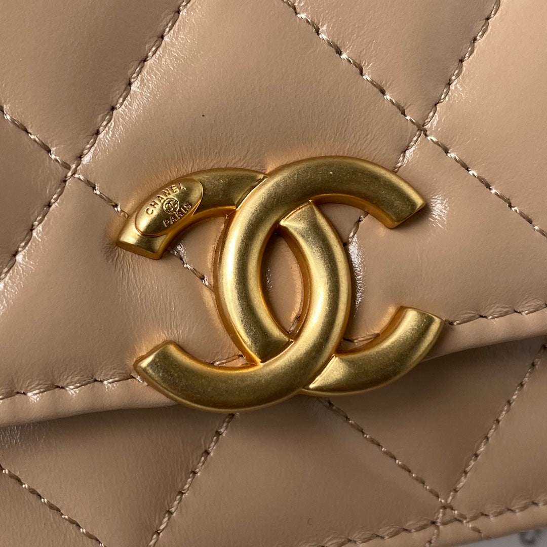 [TOP] CHANEL WOC with Adjustable Strap - Beige