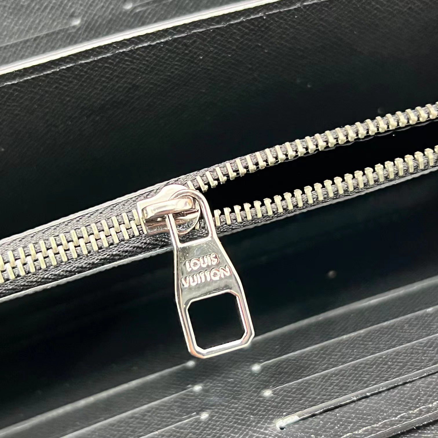 [TOP] Louis Vuitton LV Zippy XL Wallet 22X12X5CM