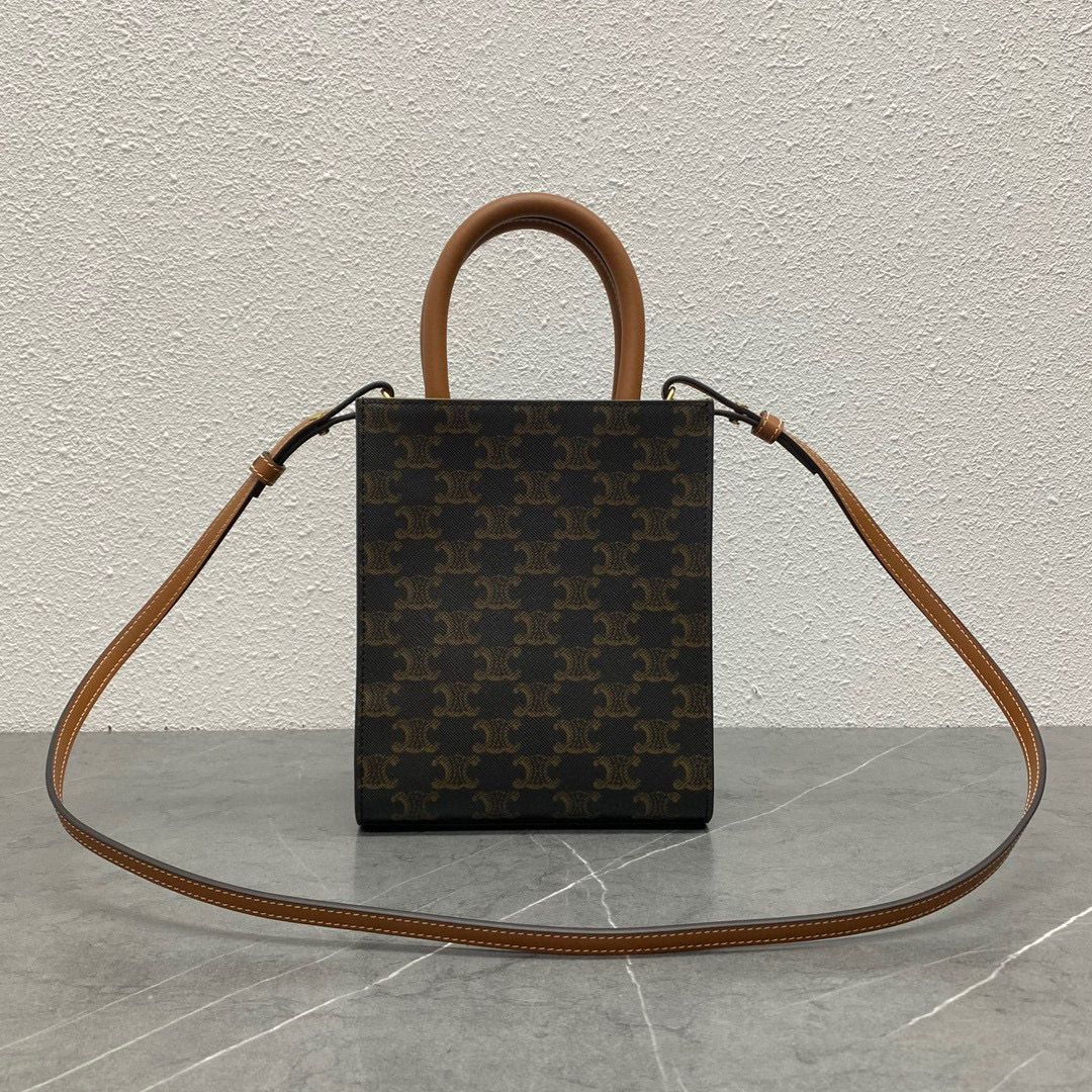 [TOP] CELINE Triomphe Tote Mini 17 x 20 x 6cm - Monogram
