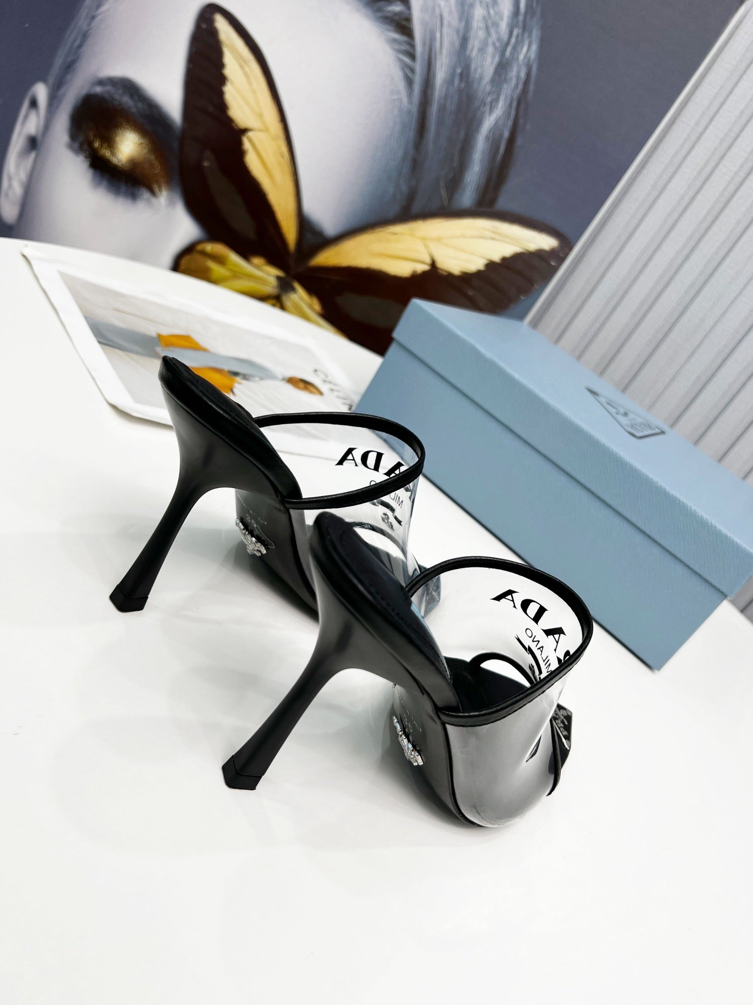 [TOP] PRADA Logo-print Plexiglas High-heel Slides - Black