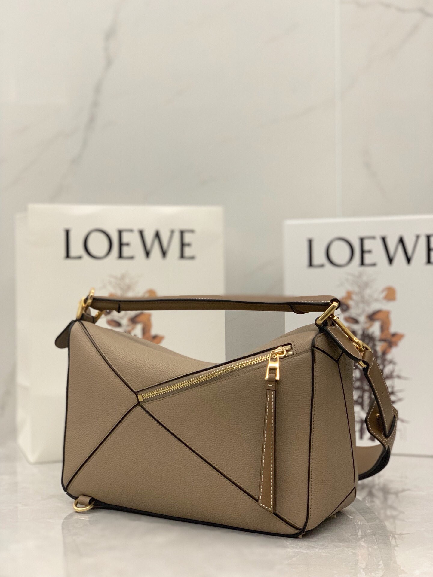 [TOP] LOEWE Puzzle Bag 29*18*12CM - Sand