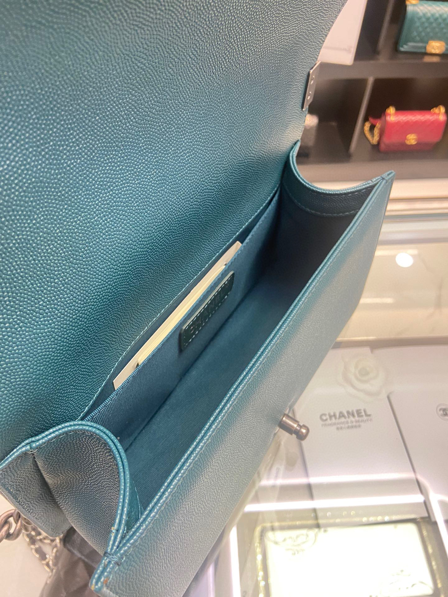 [TOP] CHANEL Boy Bag Ball pattern Medium 25cm - Macaron Blue & SHW