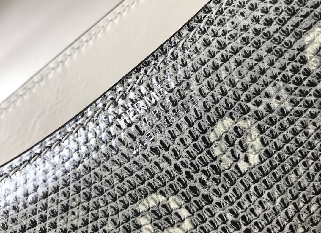 [TOP] HERMES Constance lizard bag 18CM- White & SHW