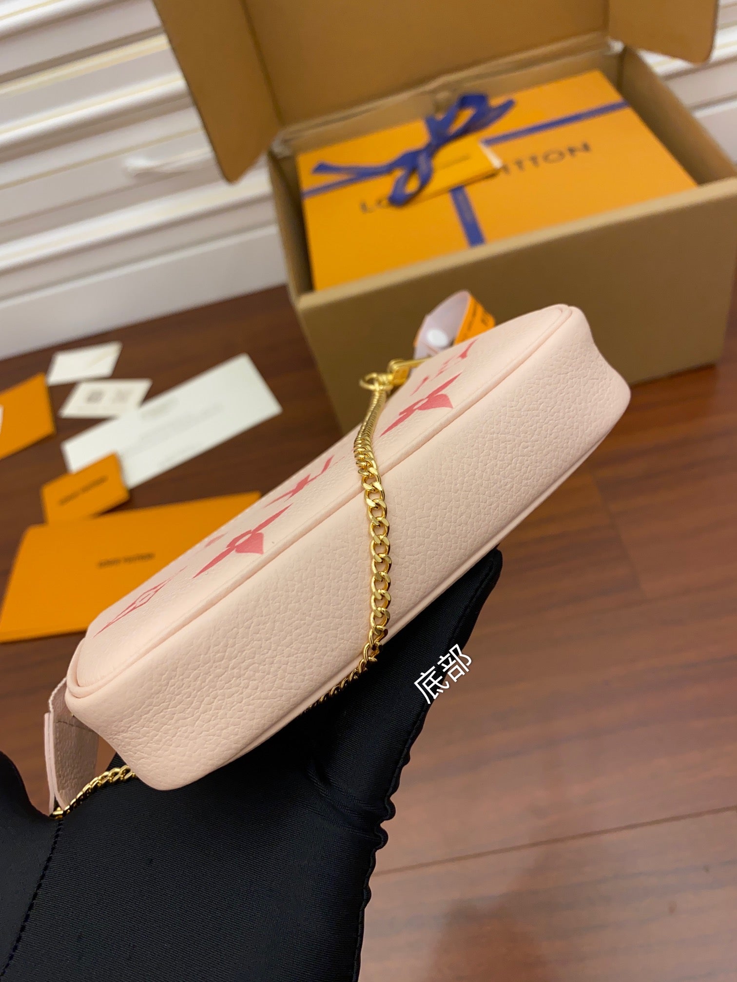 [TOP] Louis Vuitton LV Mini Pochette Accessories 21X12X3cm- Pink