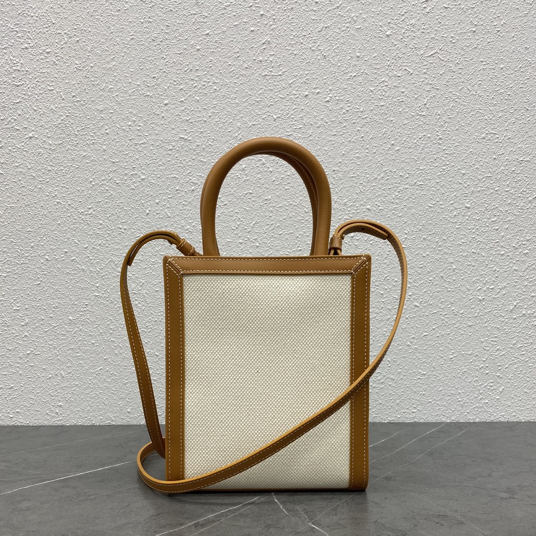 [TOP] CELINE Triomphe Tote Mini 17-20-6 - Burlap White