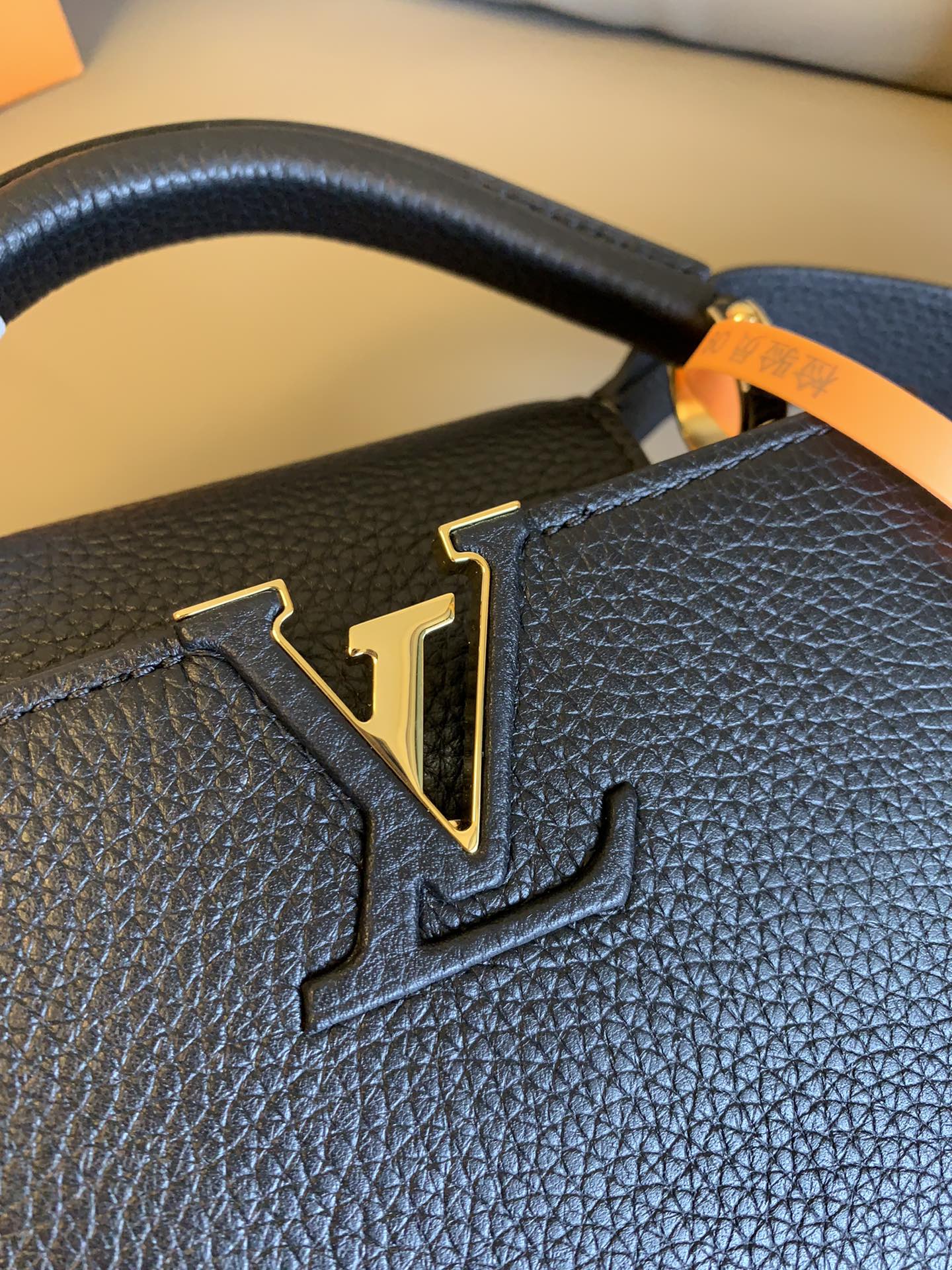 [TOP]Louis Vuitton LV Capucine  Bag 21*8*14 cm- Black