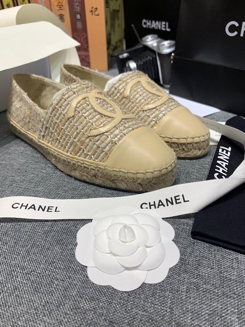 Chanel Espadrilles Tweed and Leather - Beige