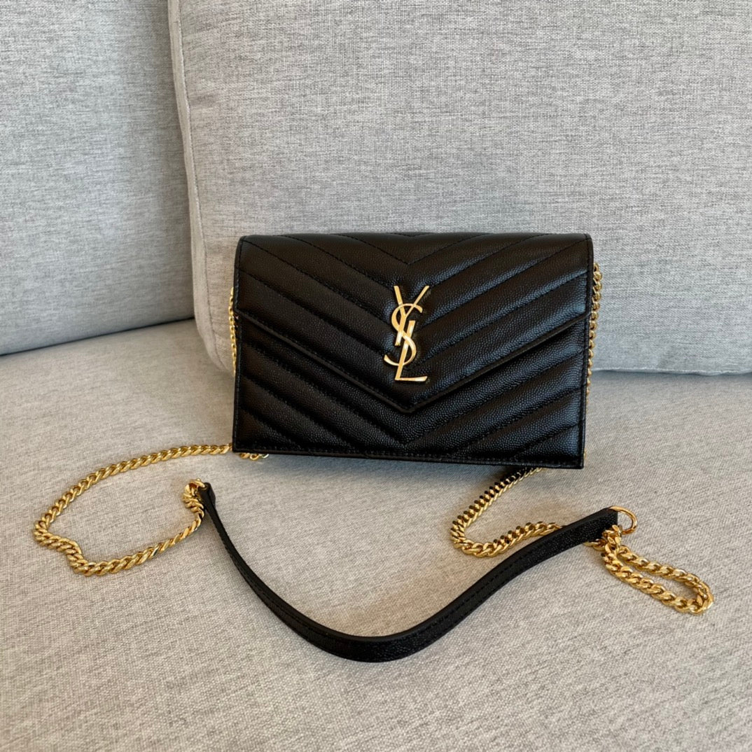 [TOP] Yves Saint Laurent YSL Envelope WOC Bag 19cm - Black