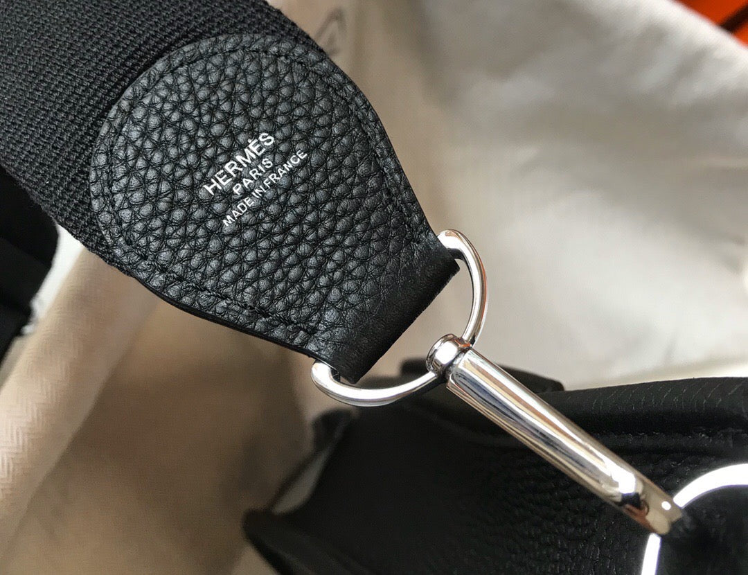 [TOP] HERMES Evelyne Togo Leather 28cm - Black & PHW
