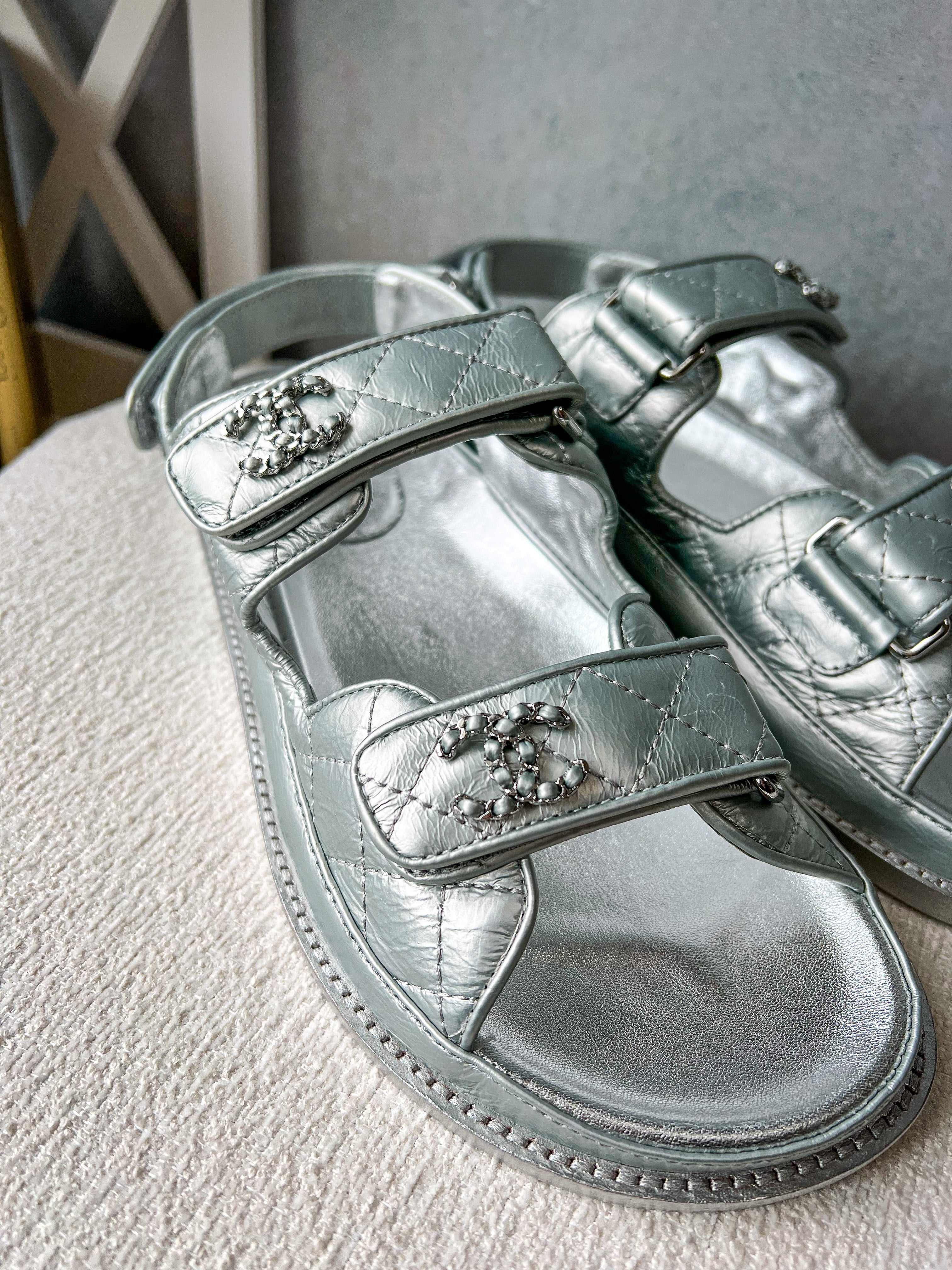 [TOP] CHANEL Dad Sandals - Metallic Silver