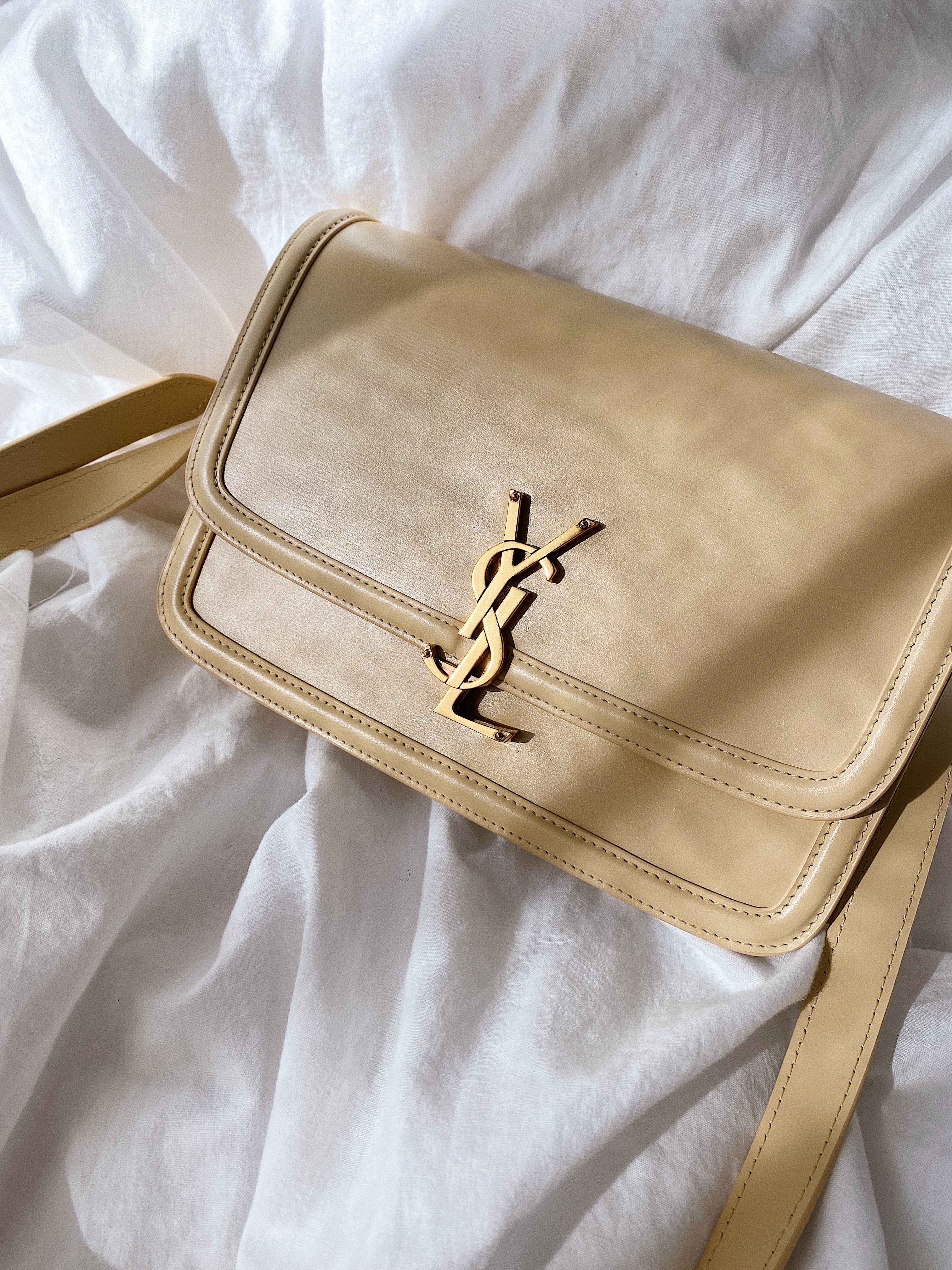 [TOP] Yves Saint Laurent YSL Solferino Medium Shoulder Bag - Beige