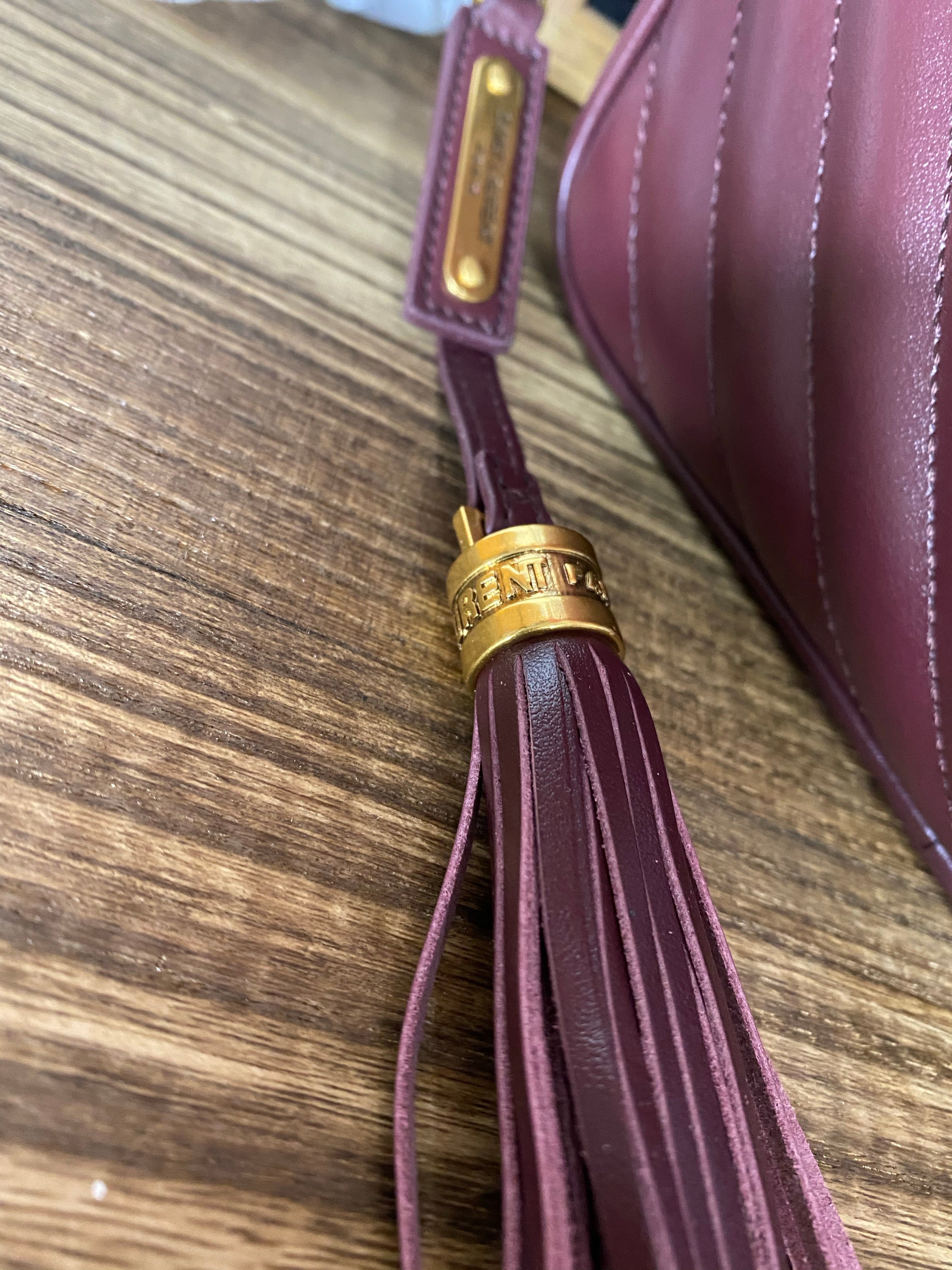 [TOP] Yves Saint Laurent YSL Loulou Camera Bag - Burgundy