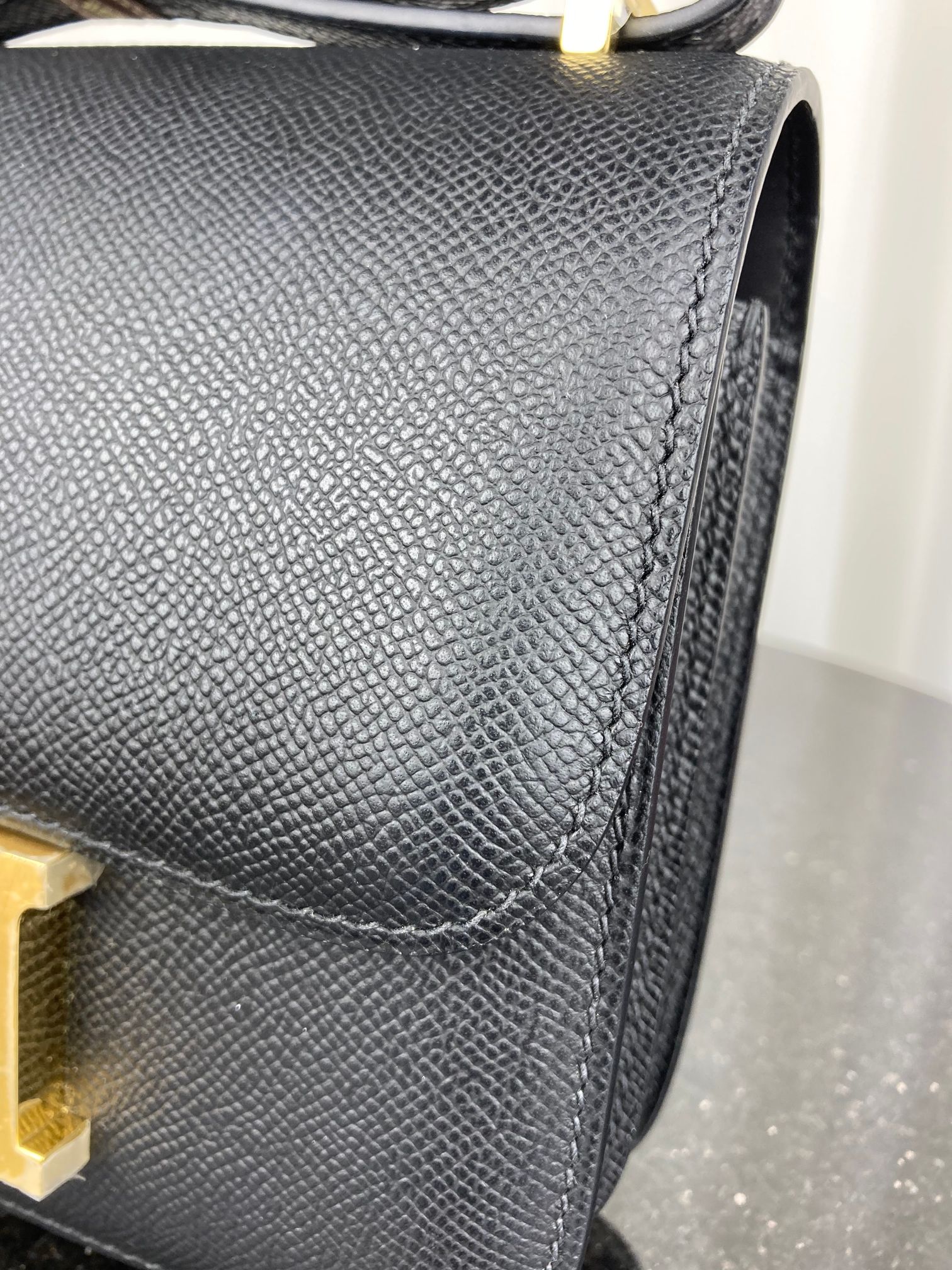 [TOP] HERMES Constance Epsom Leather 18cm - Black & GHW