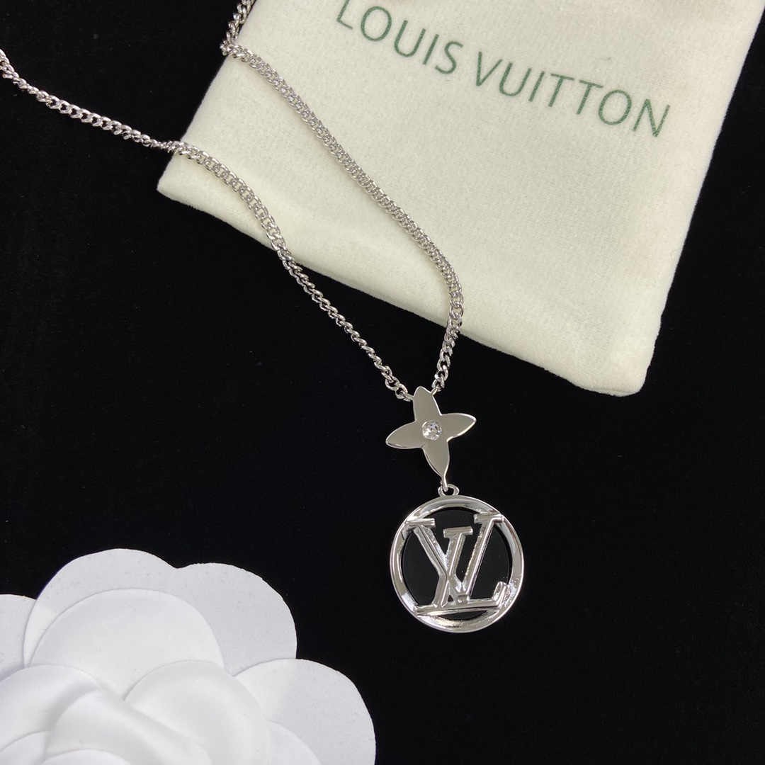 [TOP] Louis Vuitton LV Necklace Earrings Set - Silver