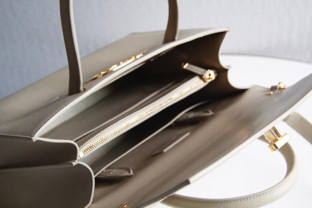 [TOP] Christian Dior Large St Honoré Tote Bag Grained Calfskin - Apricot