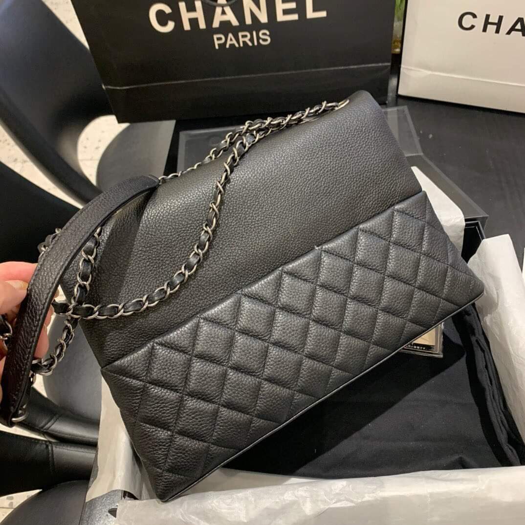 [TOP] CHANEL Slim Flap Tote 32X7.5X19CM - Black