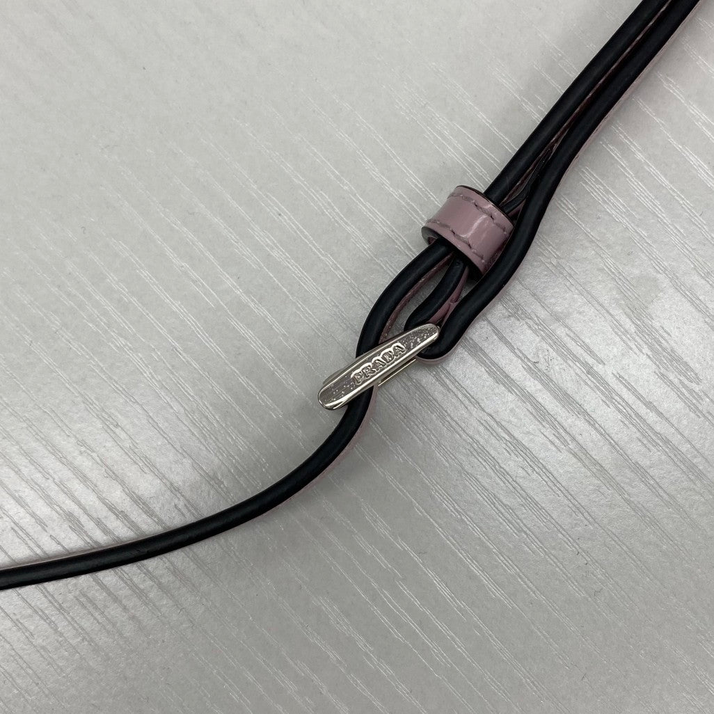 [TOP] PRADA Re-Edition 1995 Leather Mini Bag - Pink