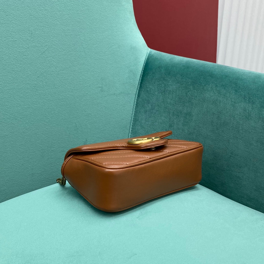 [TOP] GUCCI Marmont Bag Super Mini 16.5cm - Brown