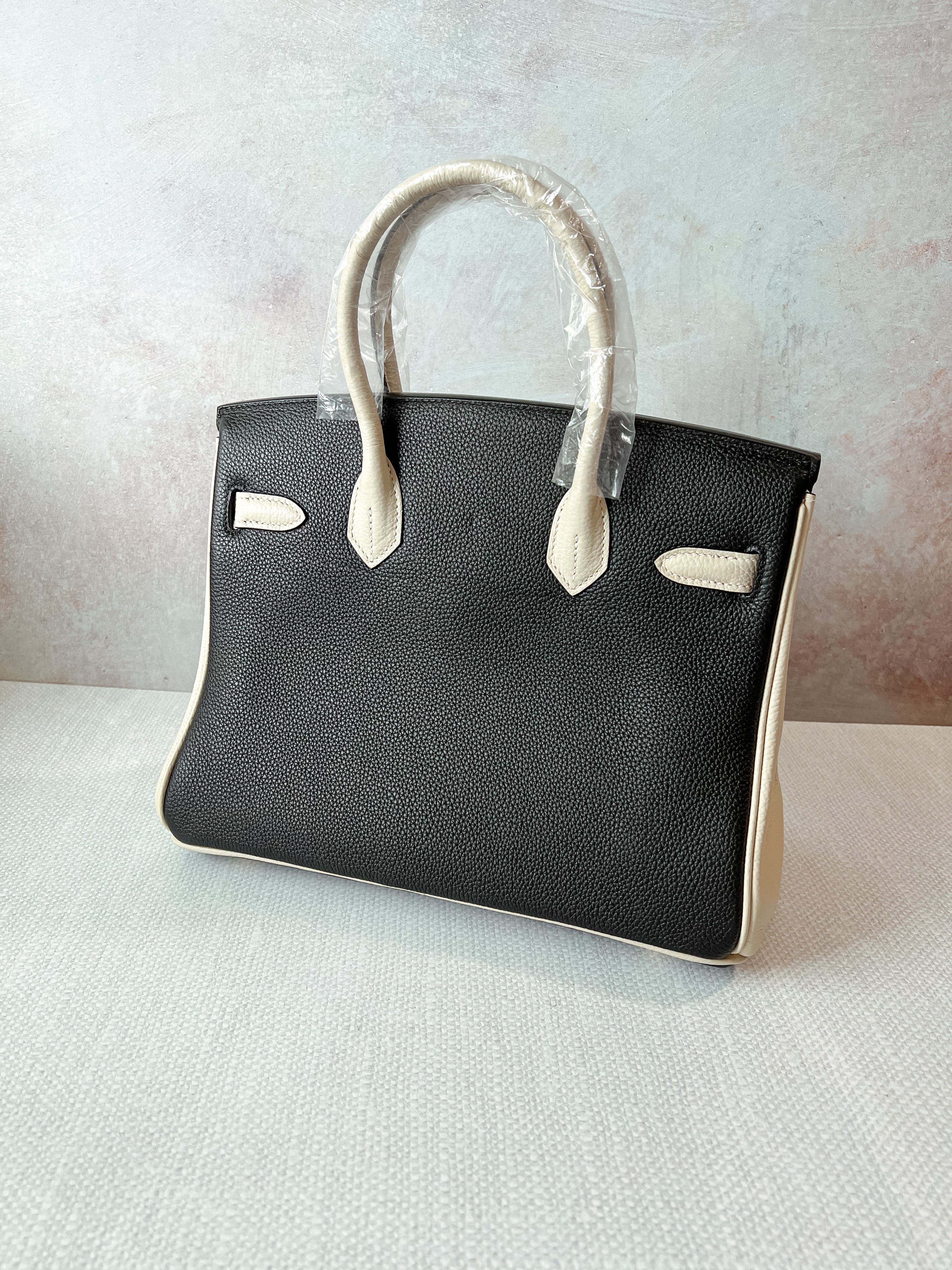 [TOP] HERMES Birkin 2 Tones Togo Leather 30cm- Cream and Black (Customised)