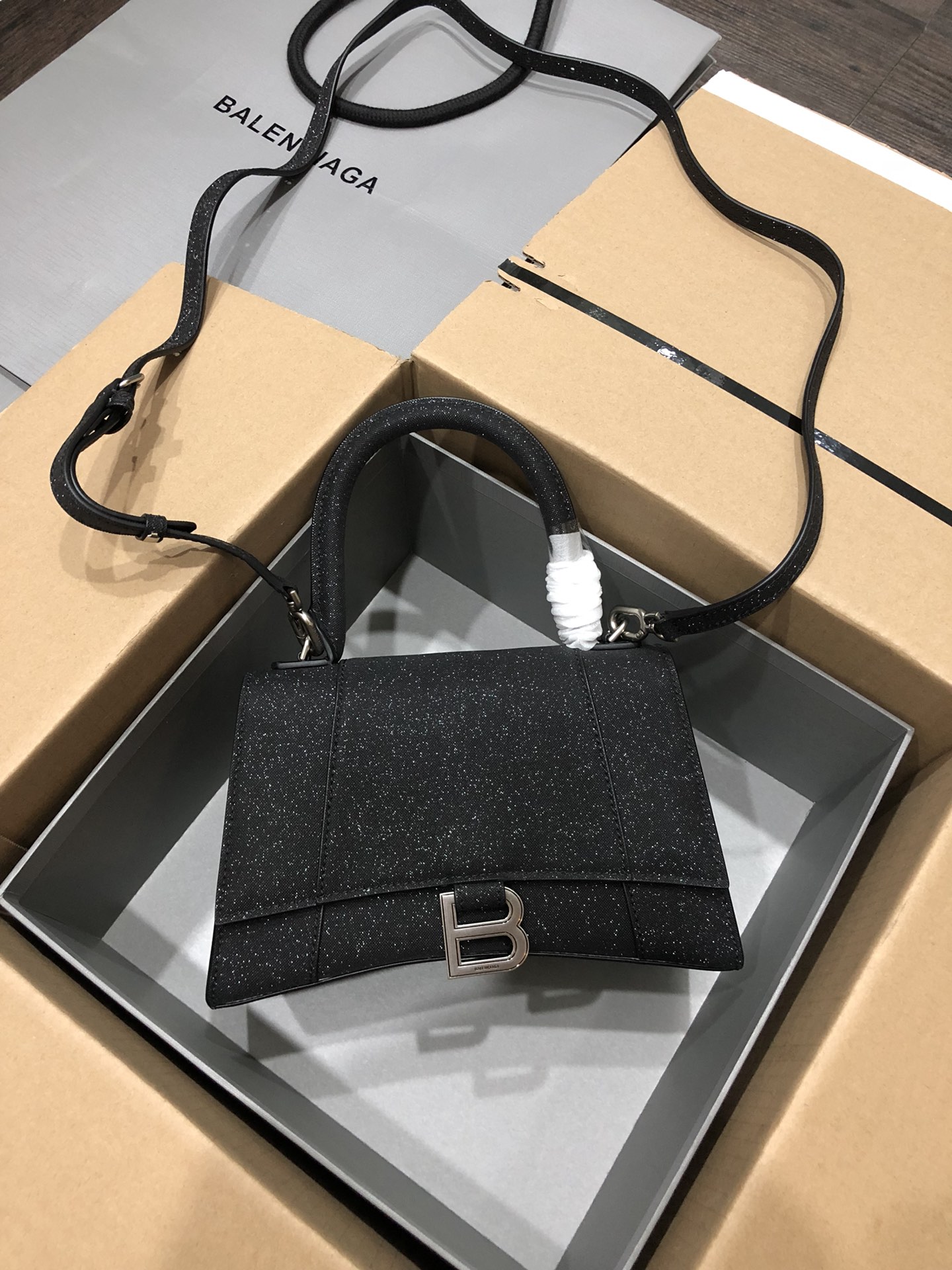 [TOP] BALENCIAGA Starry Sky Hourglass Bag 19/23cm - Black