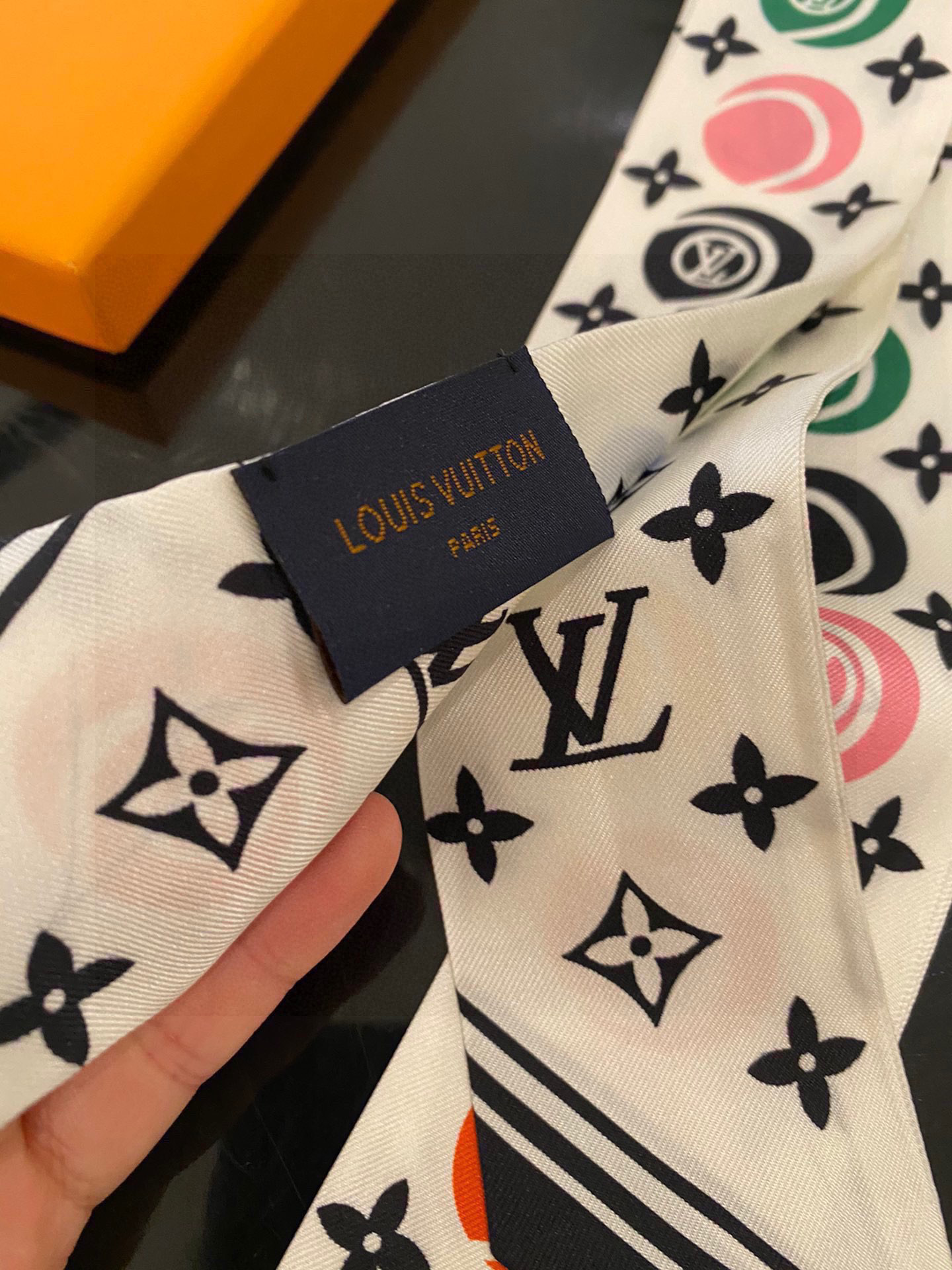 [TOP] Louis Vuitton LV BB BANDEAUS 120 × 5 cm - Seven Colours