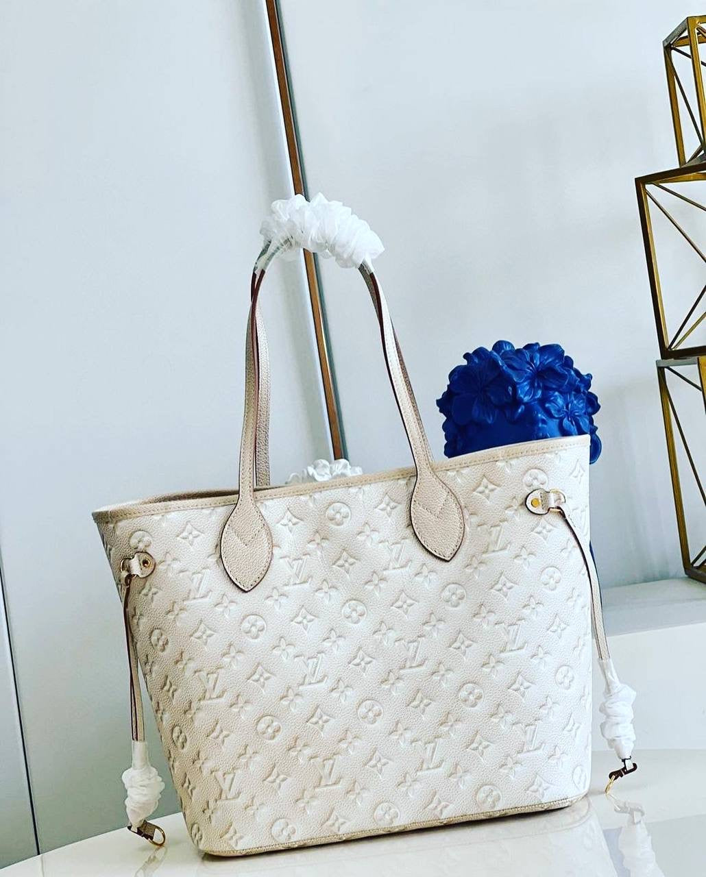 [TOP] Louis Vuitton LV  Neverfull Empreinte MM Bag 32x17x28cm - Beige