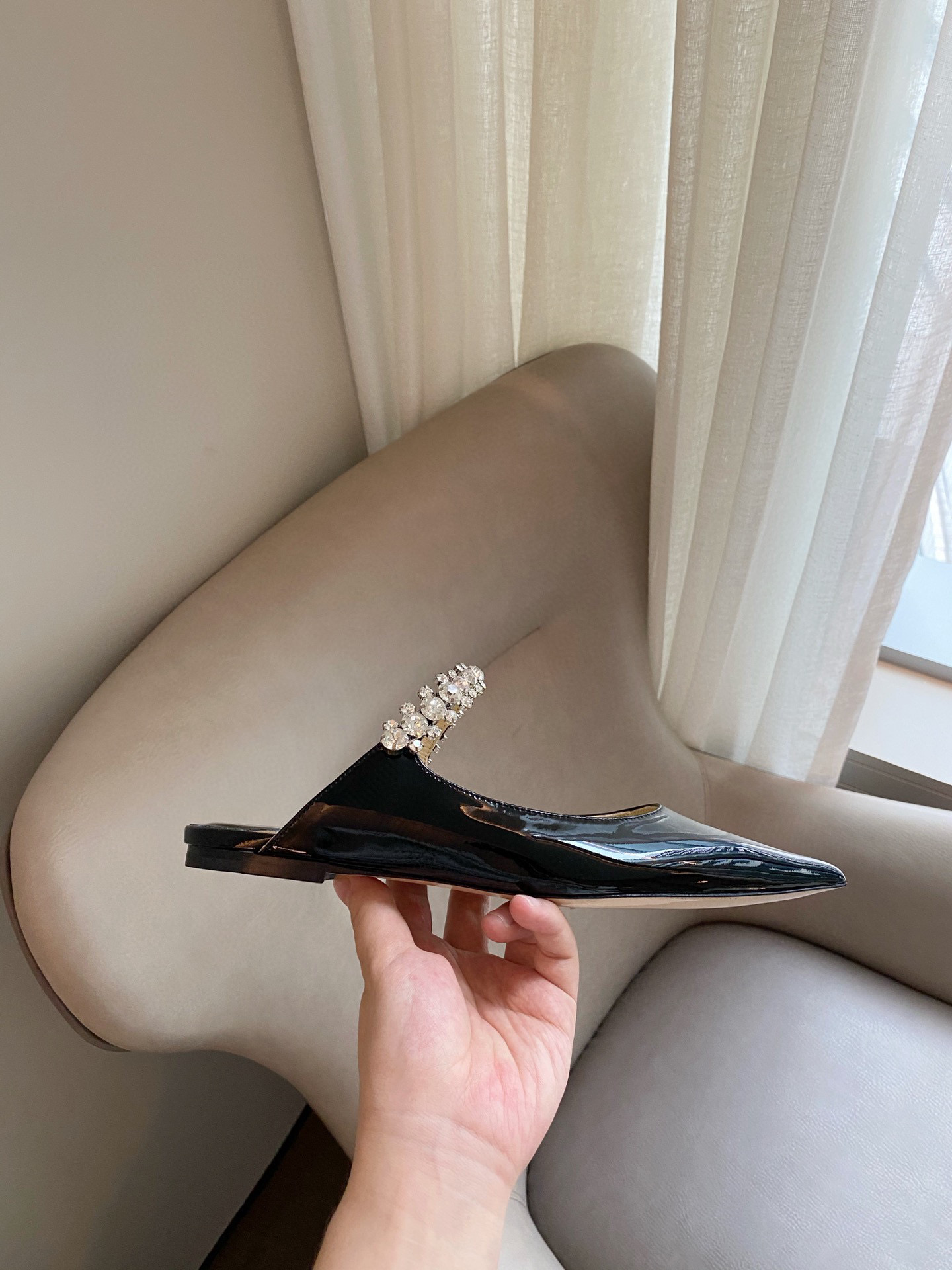 [TOP] Jimmy Choo Bing Flat Crystal - 4 Colours