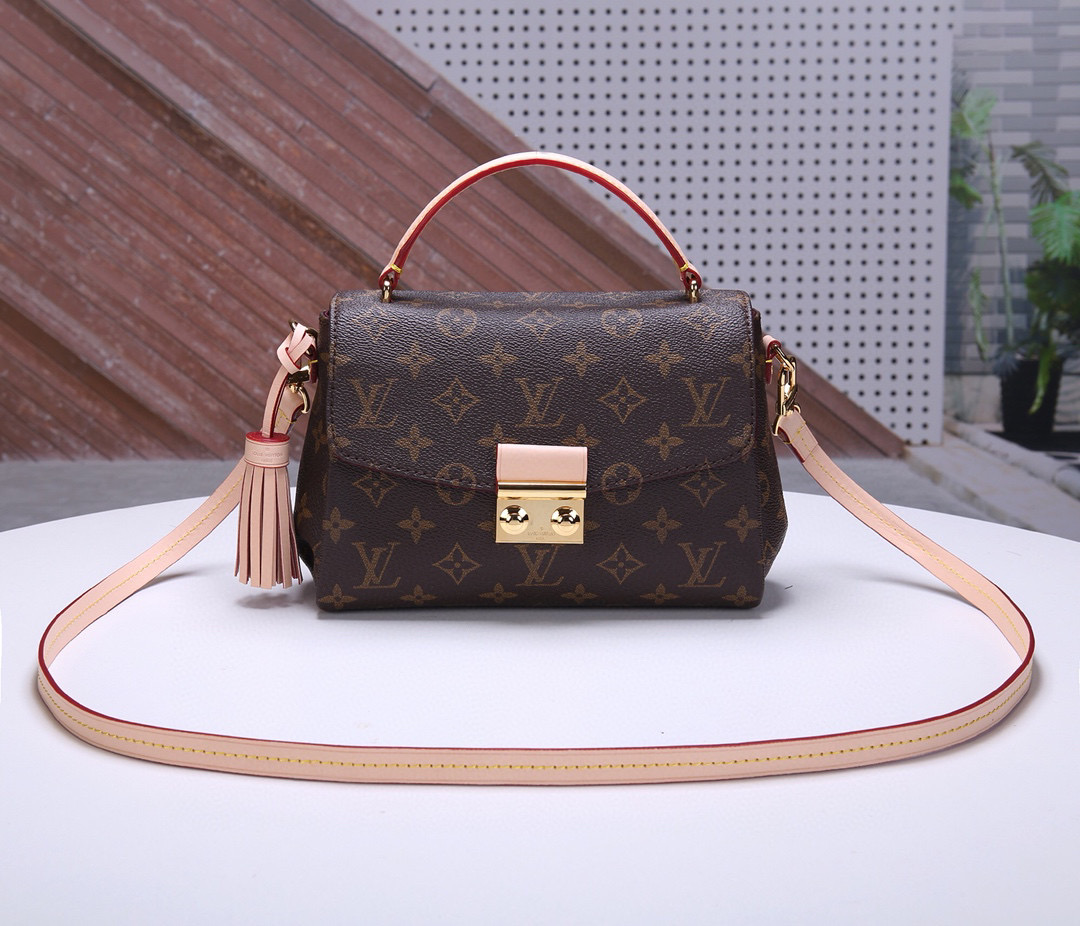 [TOP] Louis Vuitton LV £V Croisette Bag Monogram 25x17x9.5cm