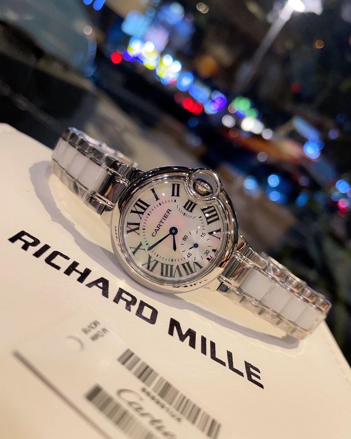 [TOP] Cartier BALLON BLEU DE CARTIER WATCH ceramic 33 mm - Diamonds/Gold