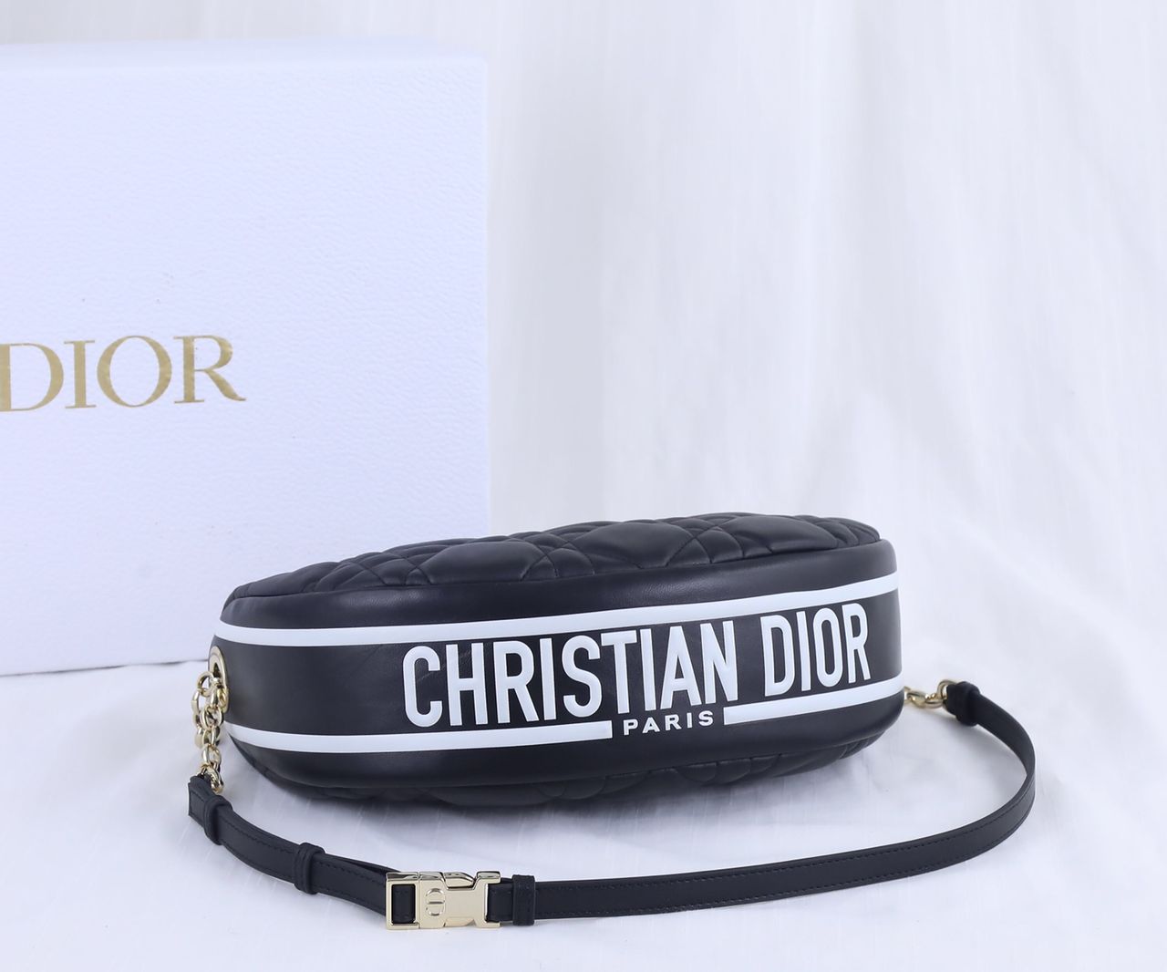 [TOP] Christian Dior Vibe Hobo Bag Medium - Black