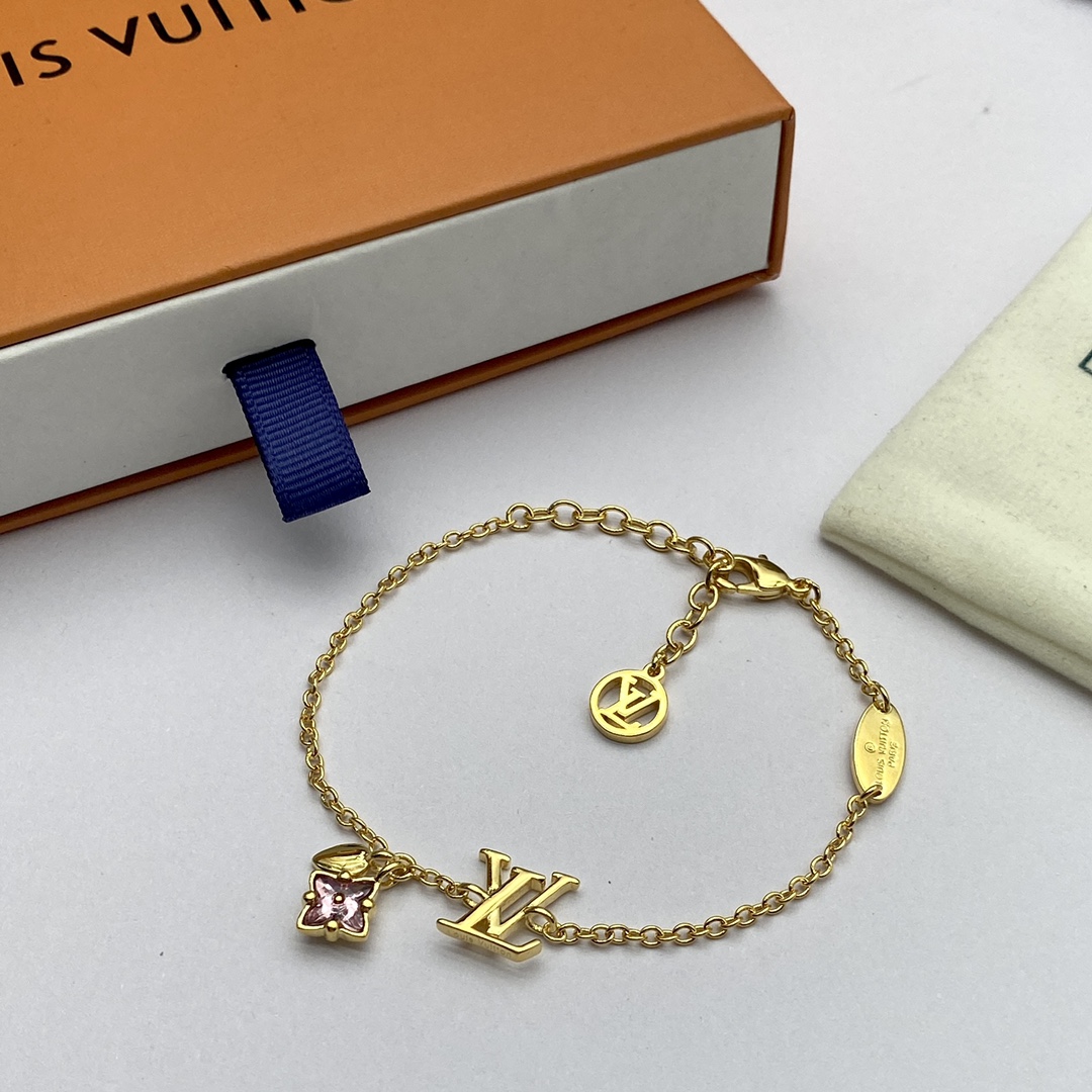 [TOP] Louis Vuitton LV Idylle Blossom Necklace Bracelet Earrings Set