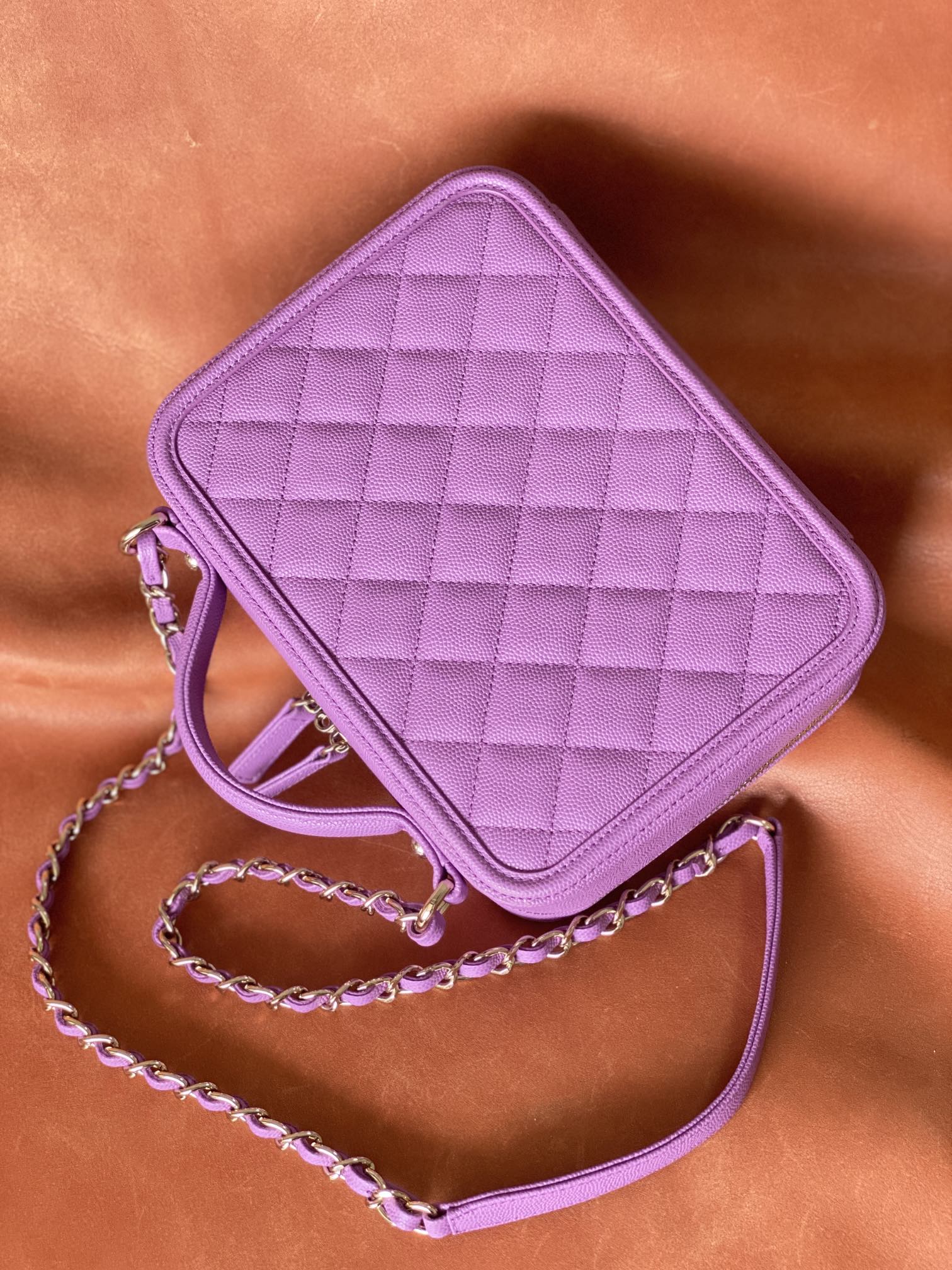 [TOP] CHANEL Vanity Case Medium - Purple