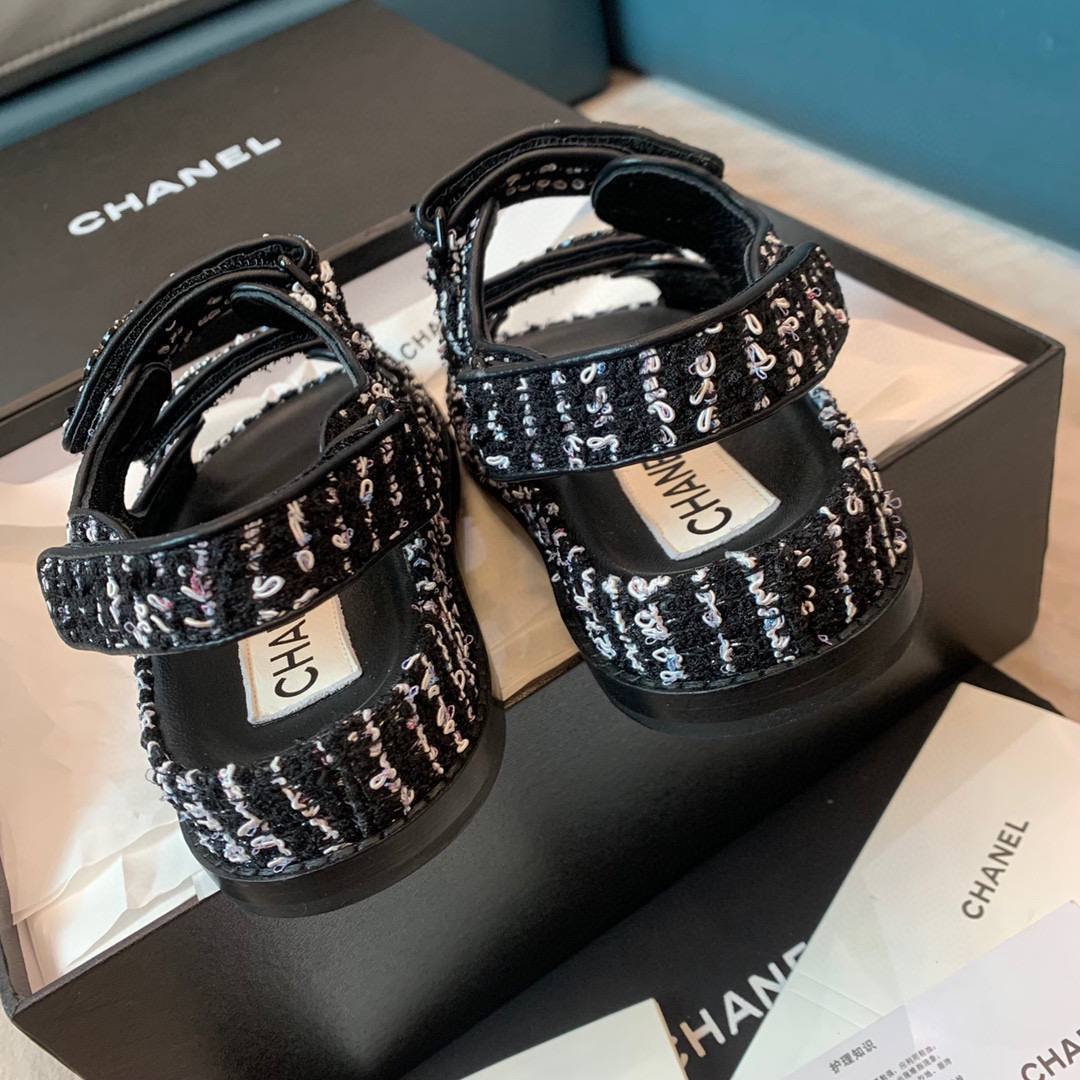 [TOP] CHANEL Dad Sandals Tweed  Stones Double C - Black and White
