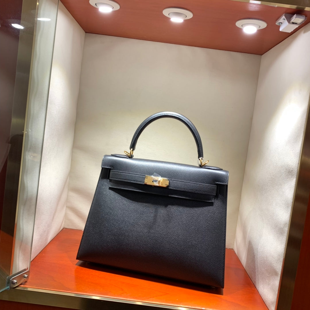 [TOP] HERMES Kelly Epsom Bag 28cm - Black & GHW