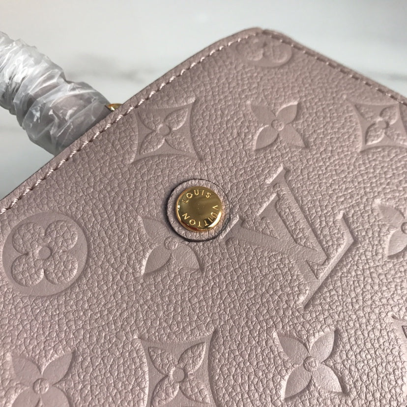 [TOP] Louis Vuitton LV L*V Montaigne MM Empreinte Bag - Turtle Dove