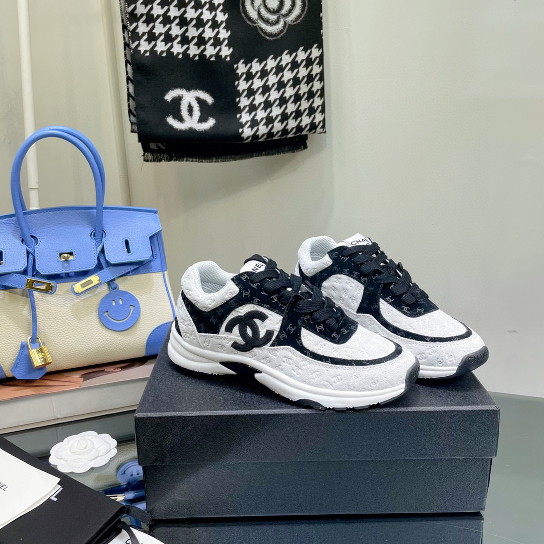 [TOP] CHANEL Two Tone Sneaker - 8 Clolours