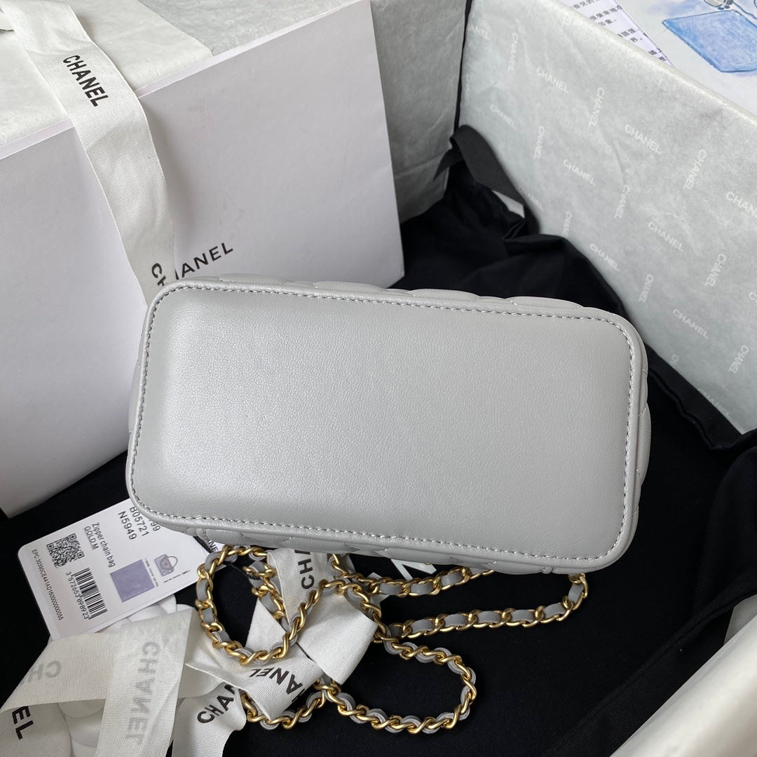 [TOP] CHANEL Vanity Case Top Handle SS21 - Grey