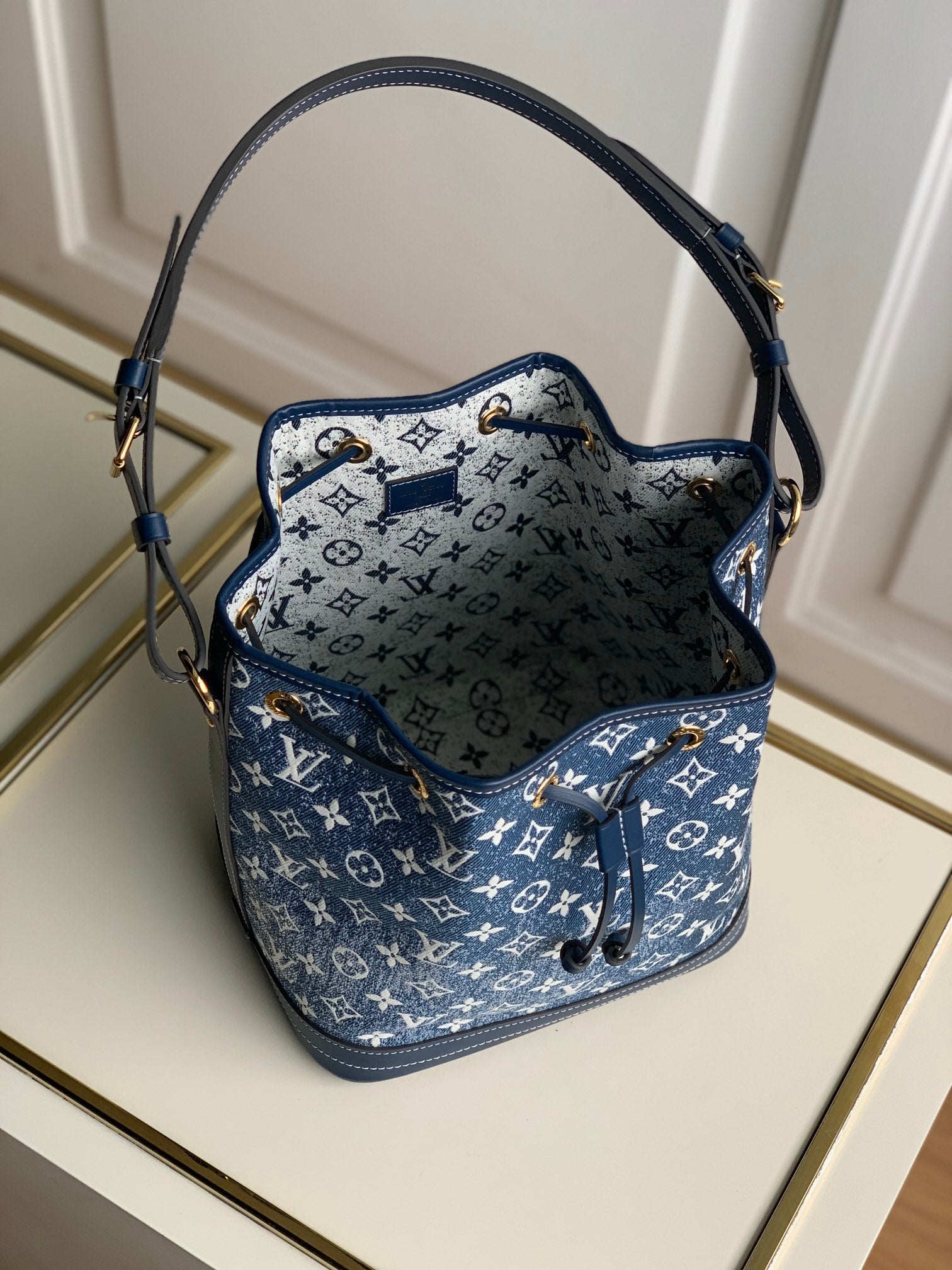 [TOP] Louis Vuitton LV Noe Monogram Denim Bag 25×28.5×20cm - Blue