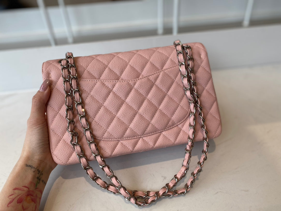 [TOP] CHANEL Classic Flap Bag Caviar Medium 25.5cm – 2 Colors
