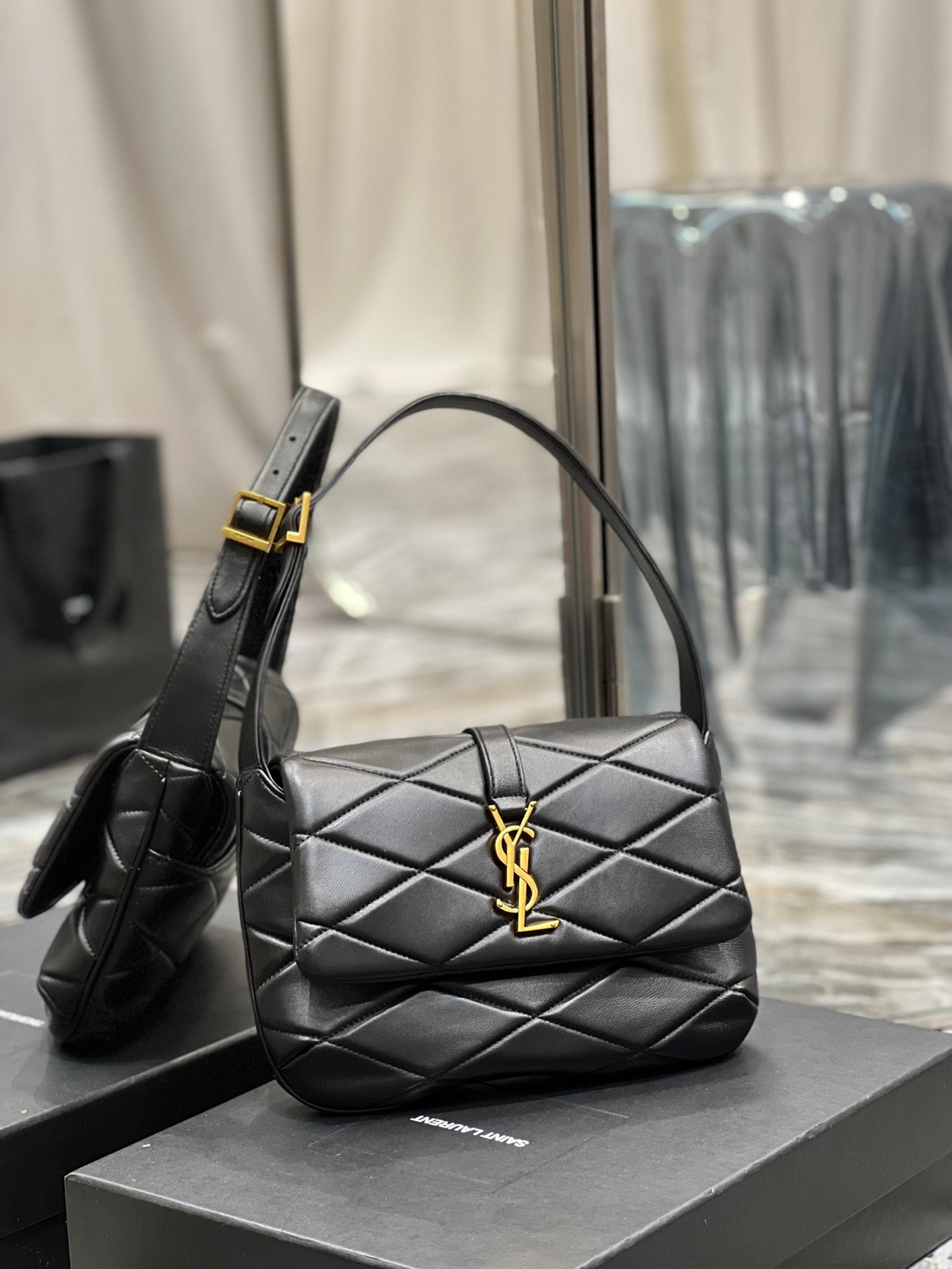 [TOP] Yves Saint Laurent YSL Le 57 Small Shoulder Bag - Black