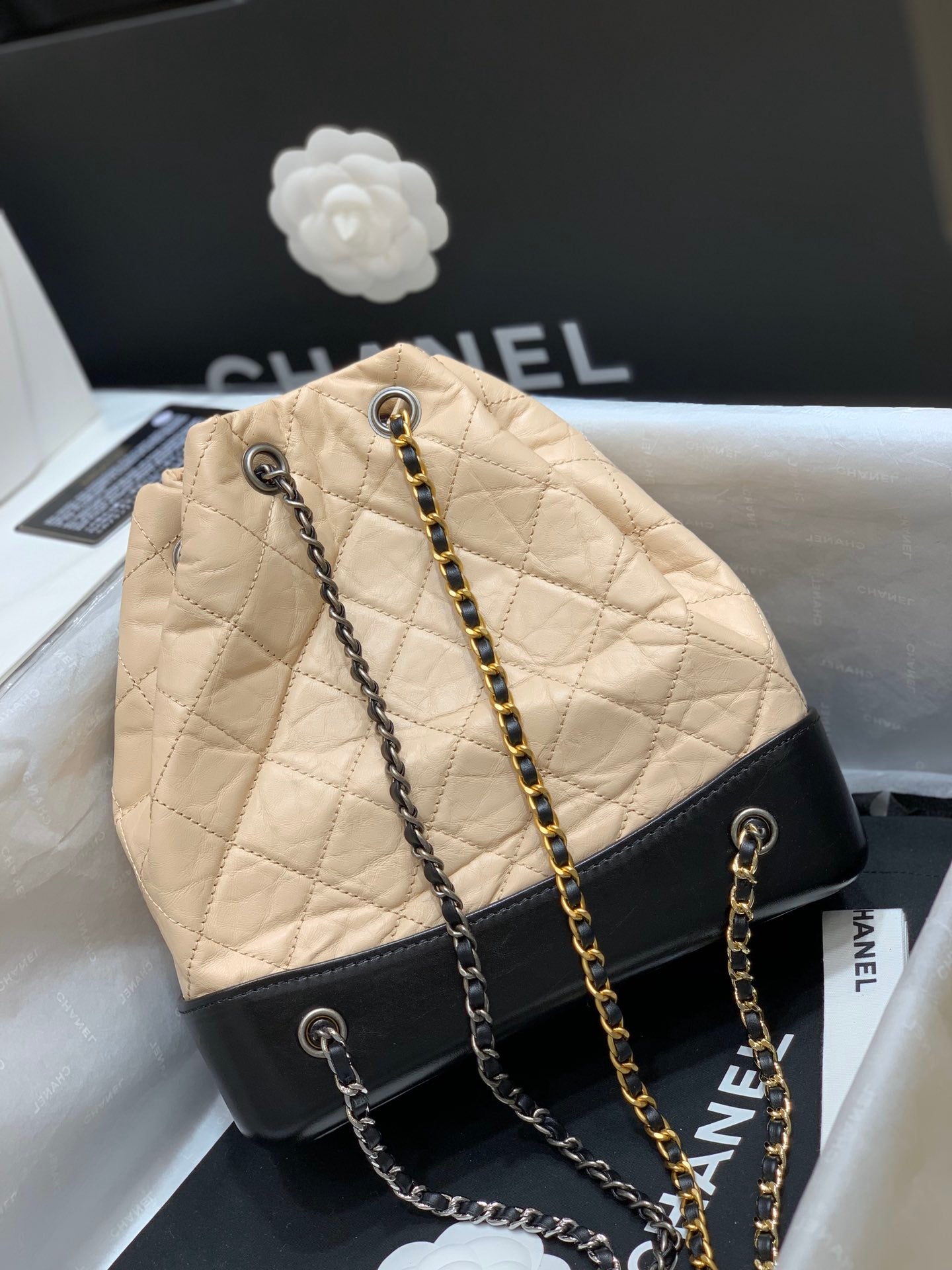 [TOP] CHANEL Gabrielle Backpack Quilted Small 24x23x11.5cm - Beige