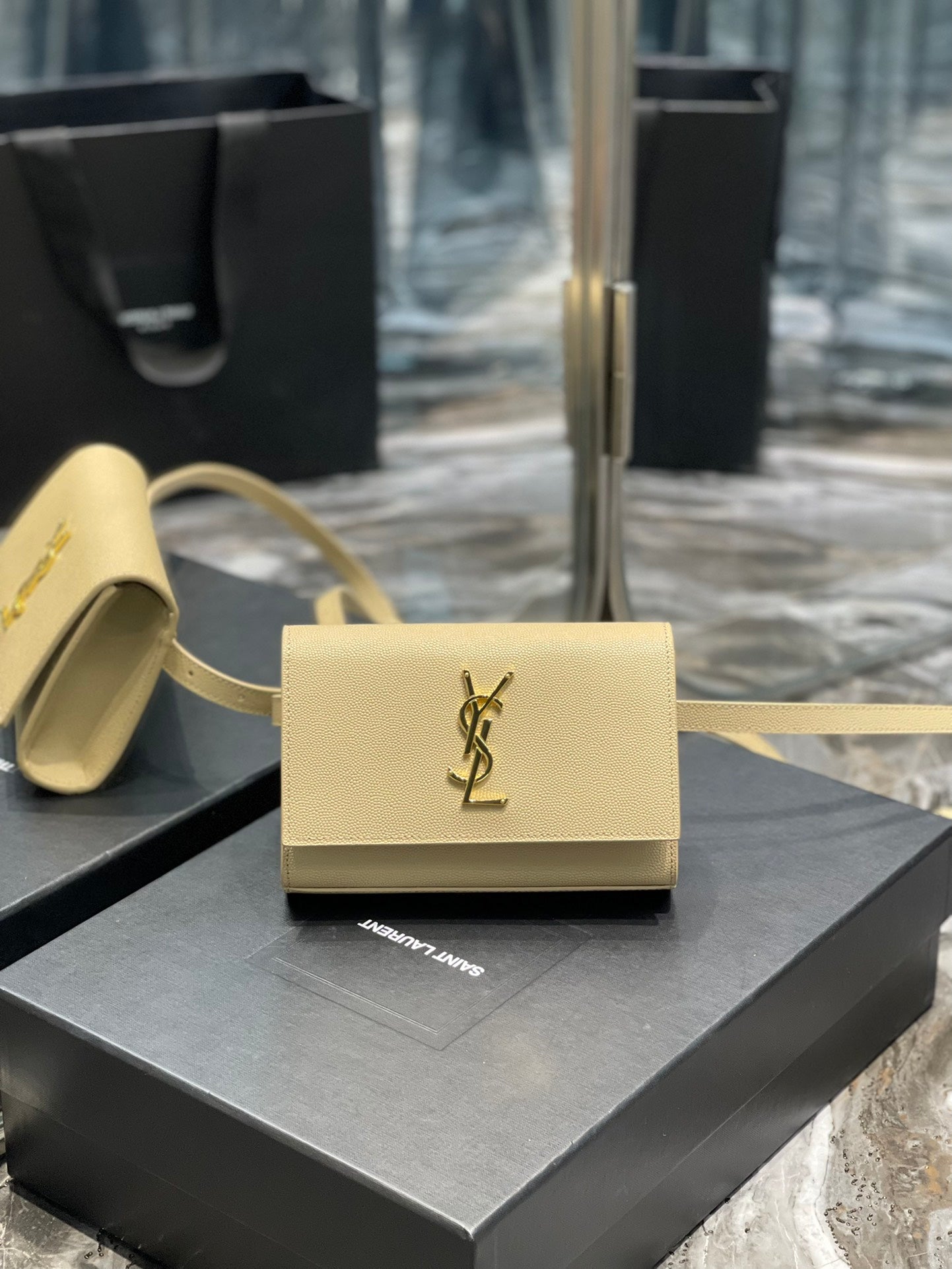 [TOP] Yves Saint Laurent YSL Kate Grainy Belt Bag - Beige