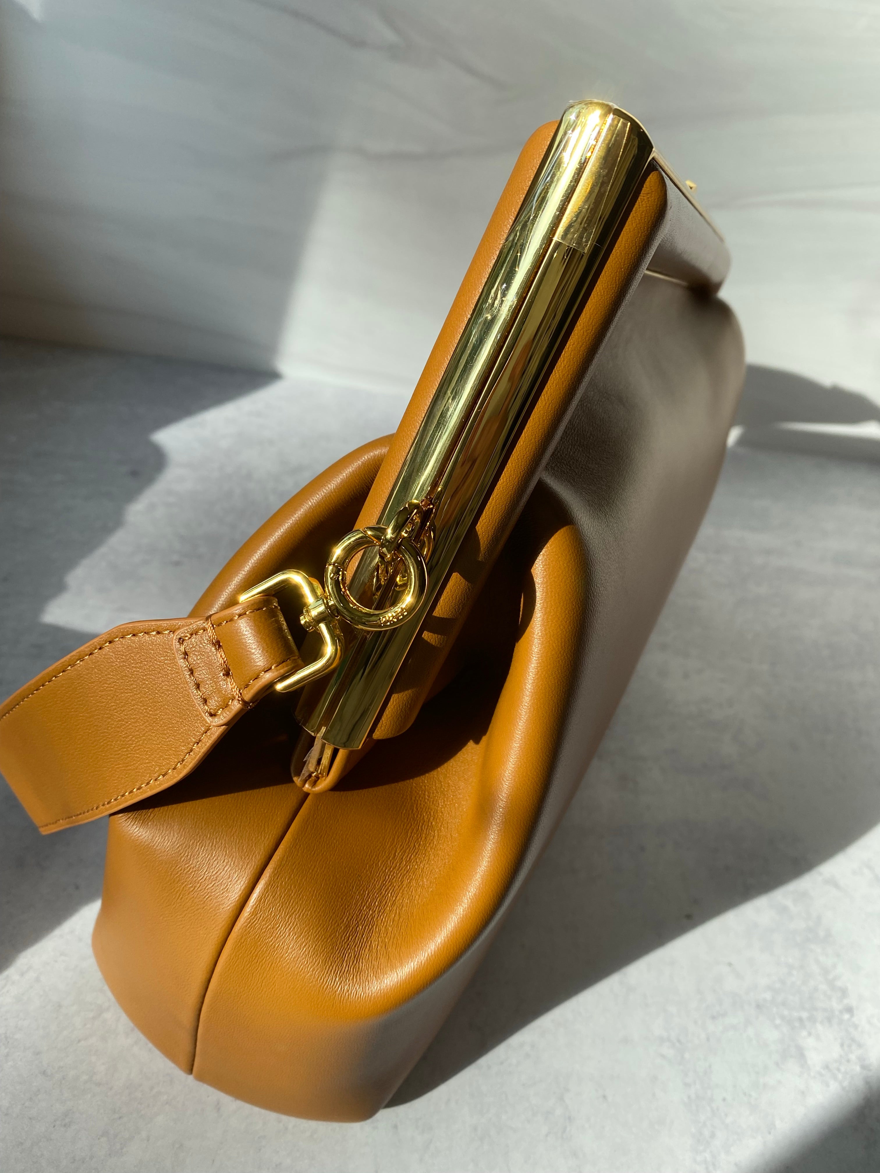 [TOP] FENDI First Medium Bag - Brown