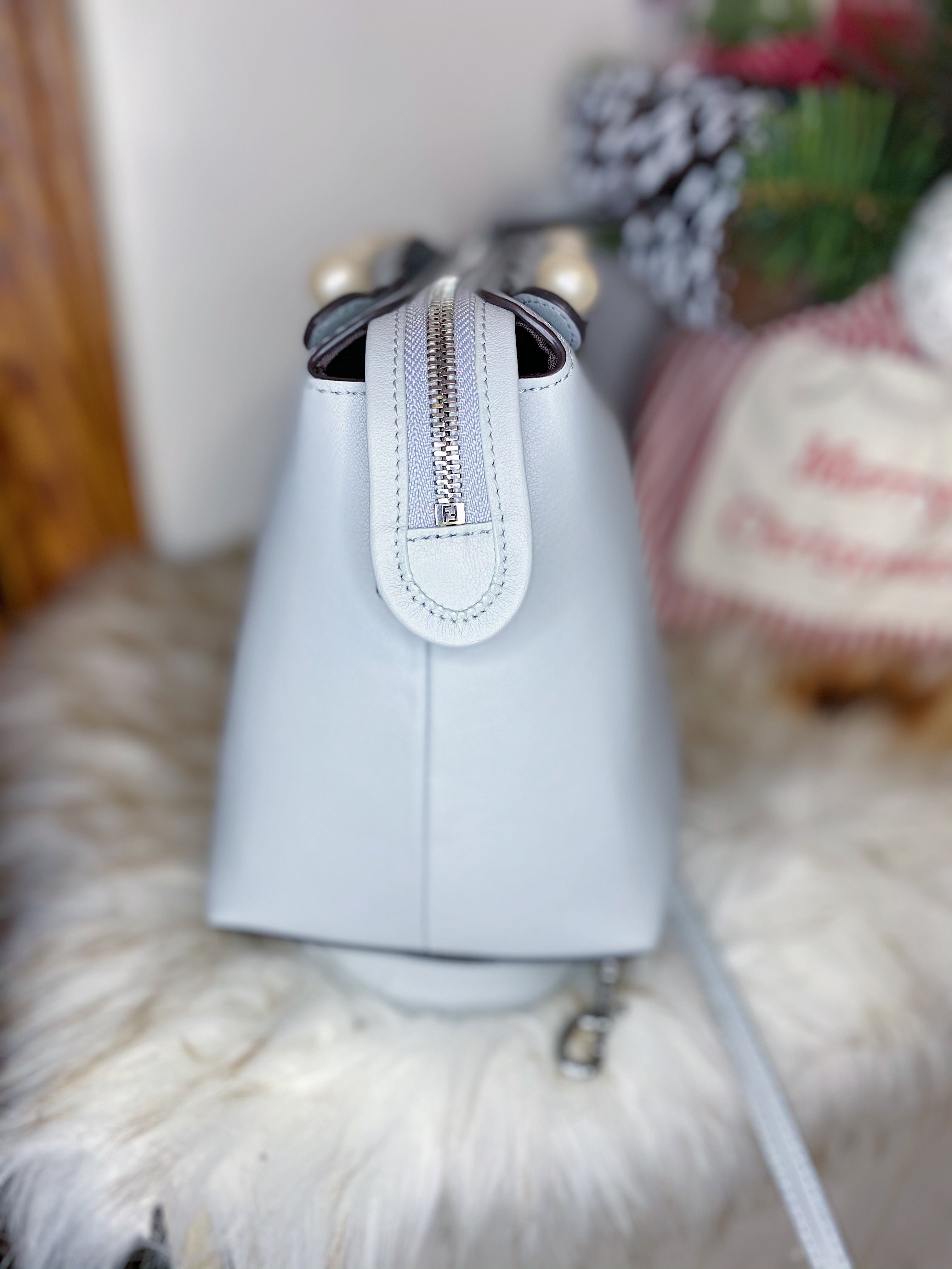 [TOP] FENDI By The Way Studded Leather Shoulder Bag