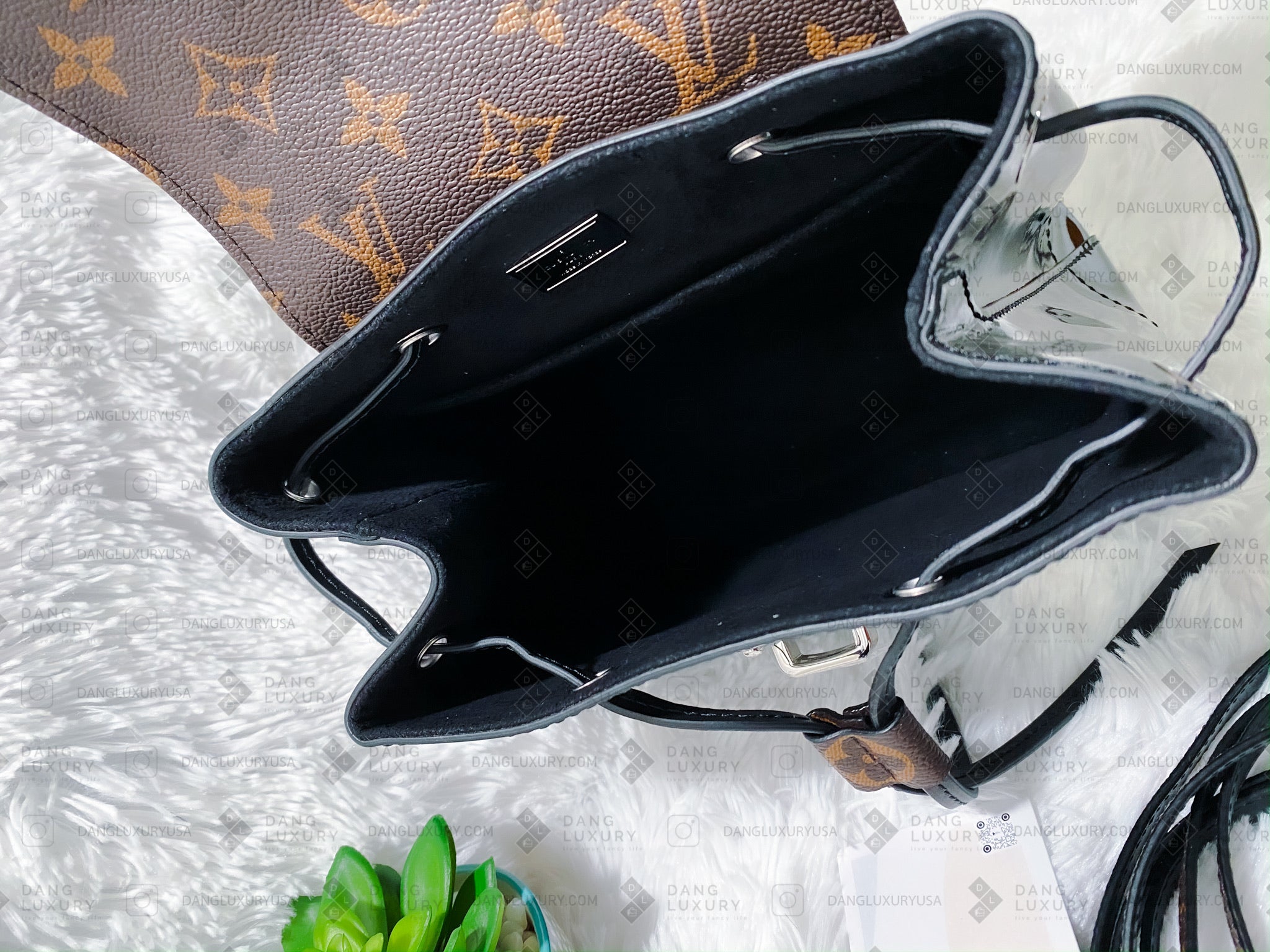 [TOP] Louis Vuitton LV Hot Springs Backpack Monogram 22×7×12 cm-Brown