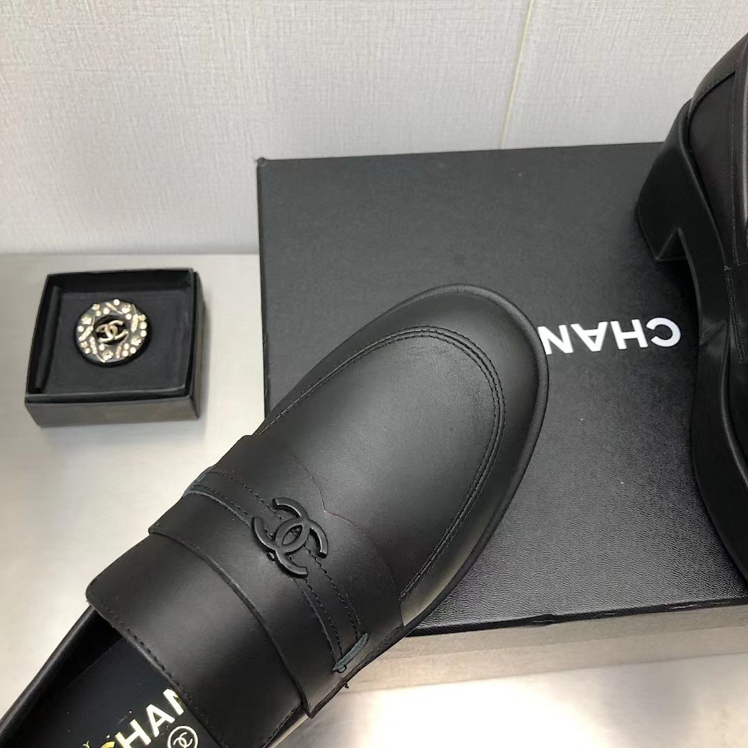 [TOP] CHANEL Leather Loafers Double C Logo - Black/Beige