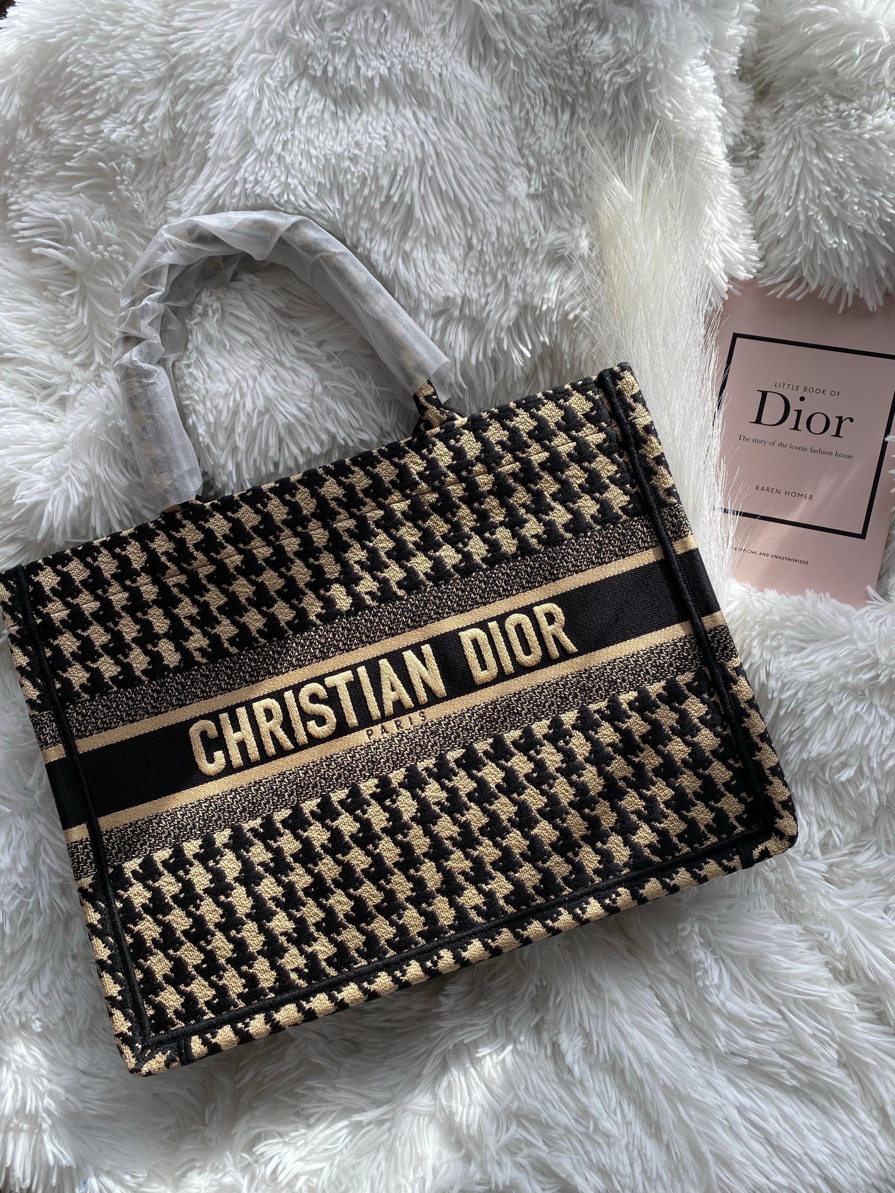 [TOP] Christian Dior Book Tote Bag Small 26.5cm - Black and White